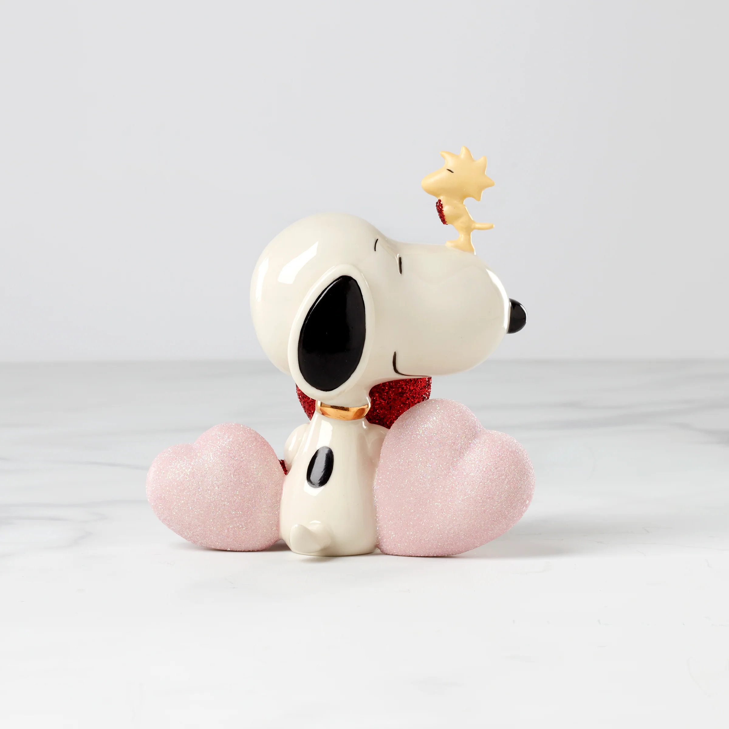 SNOOPY�?s Love Figurine