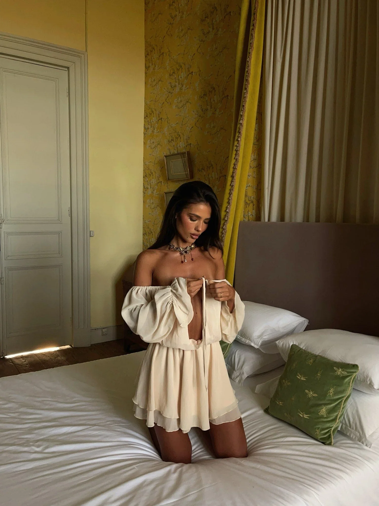 Chlile Mini Dress Cream