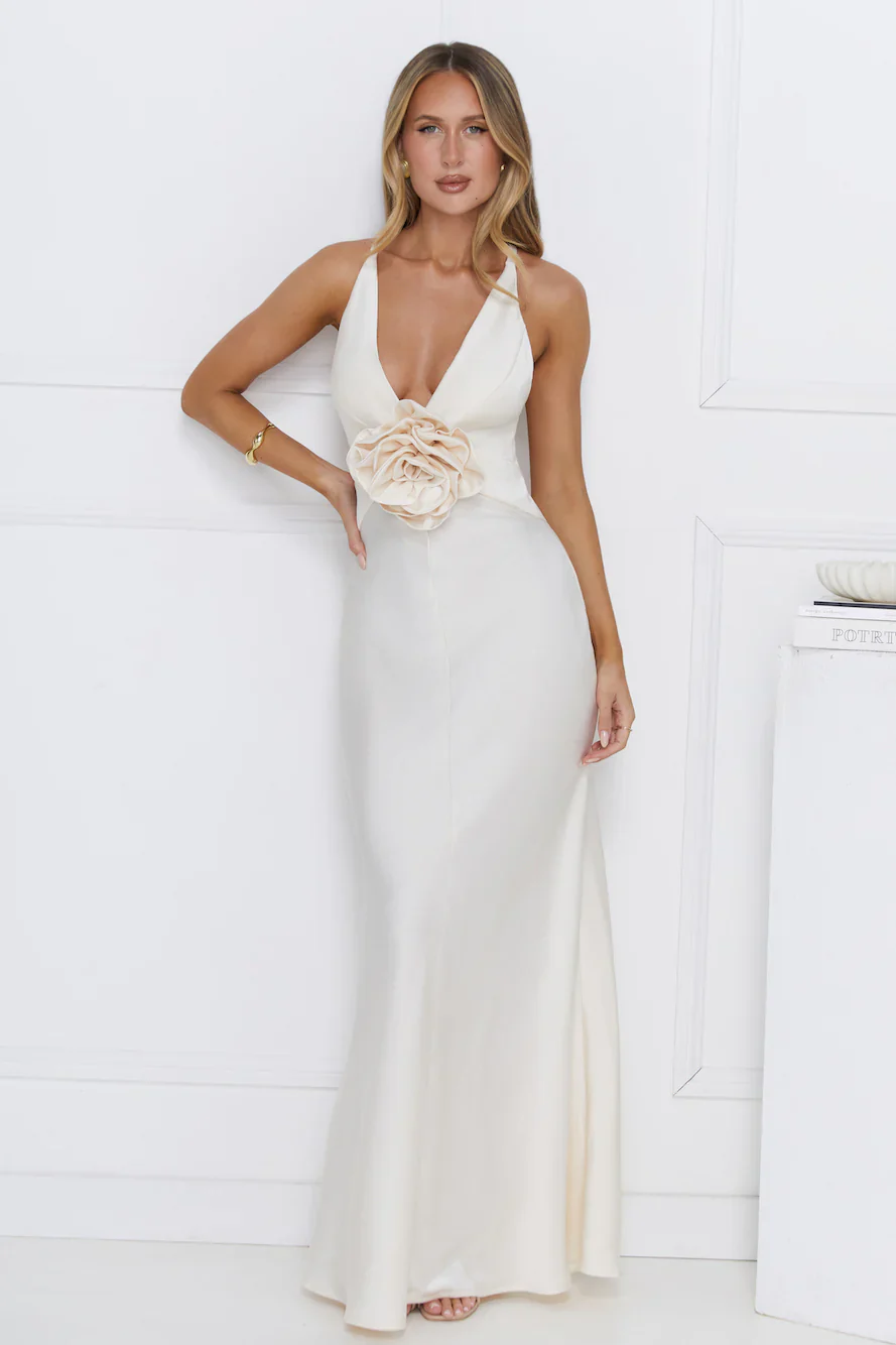 Simply Sophisticated Maxi Dress
