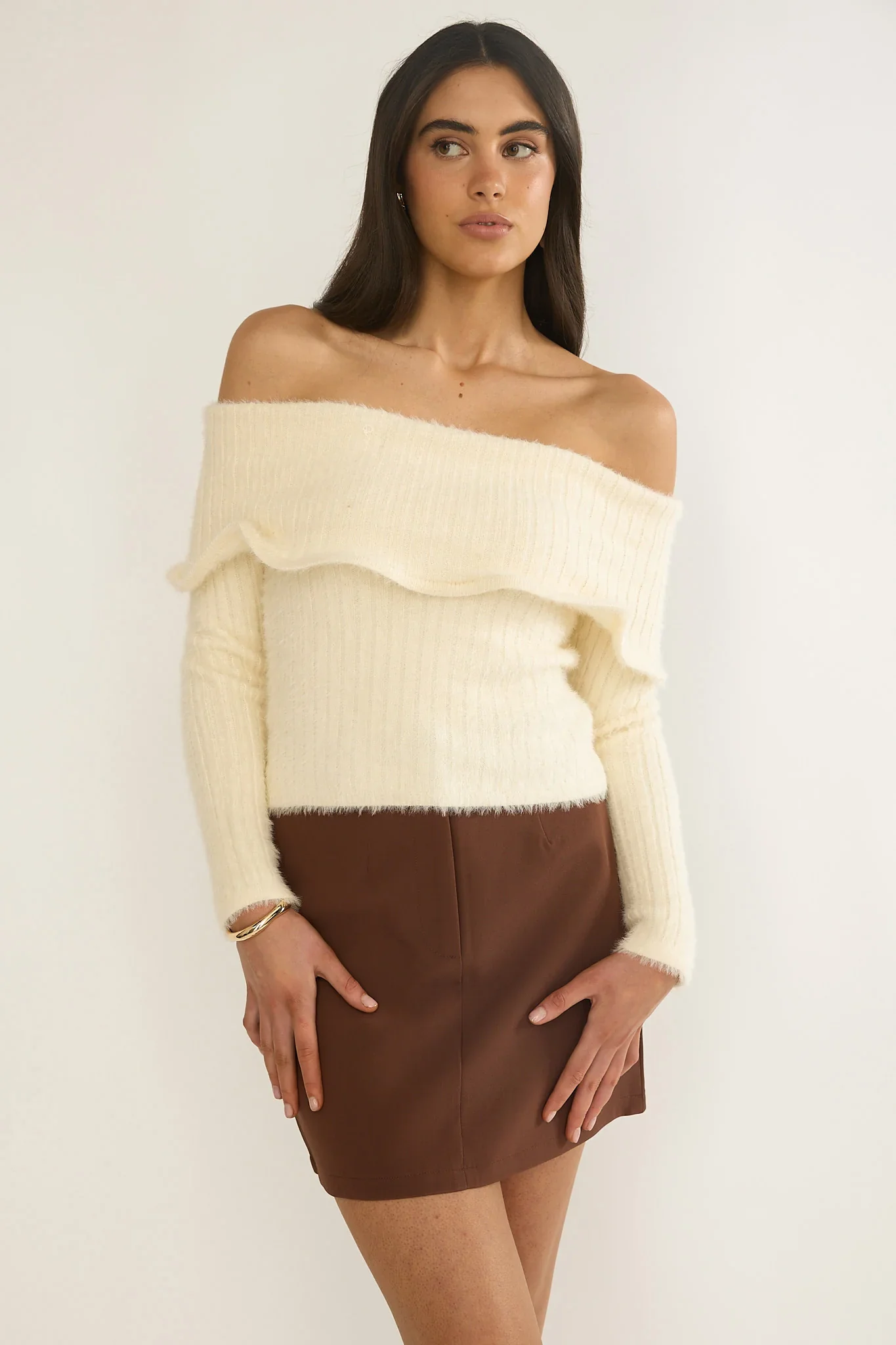 Orielle Wide Ruffle Off-Shoulder Top Cream
