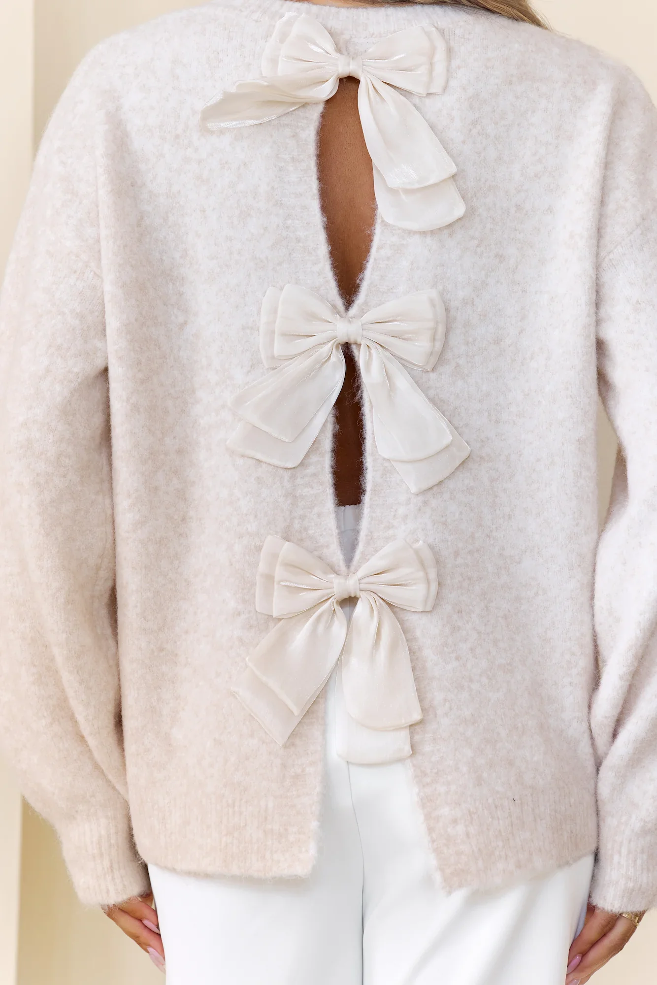 Detailed Back Knit Sweater Oatmeal