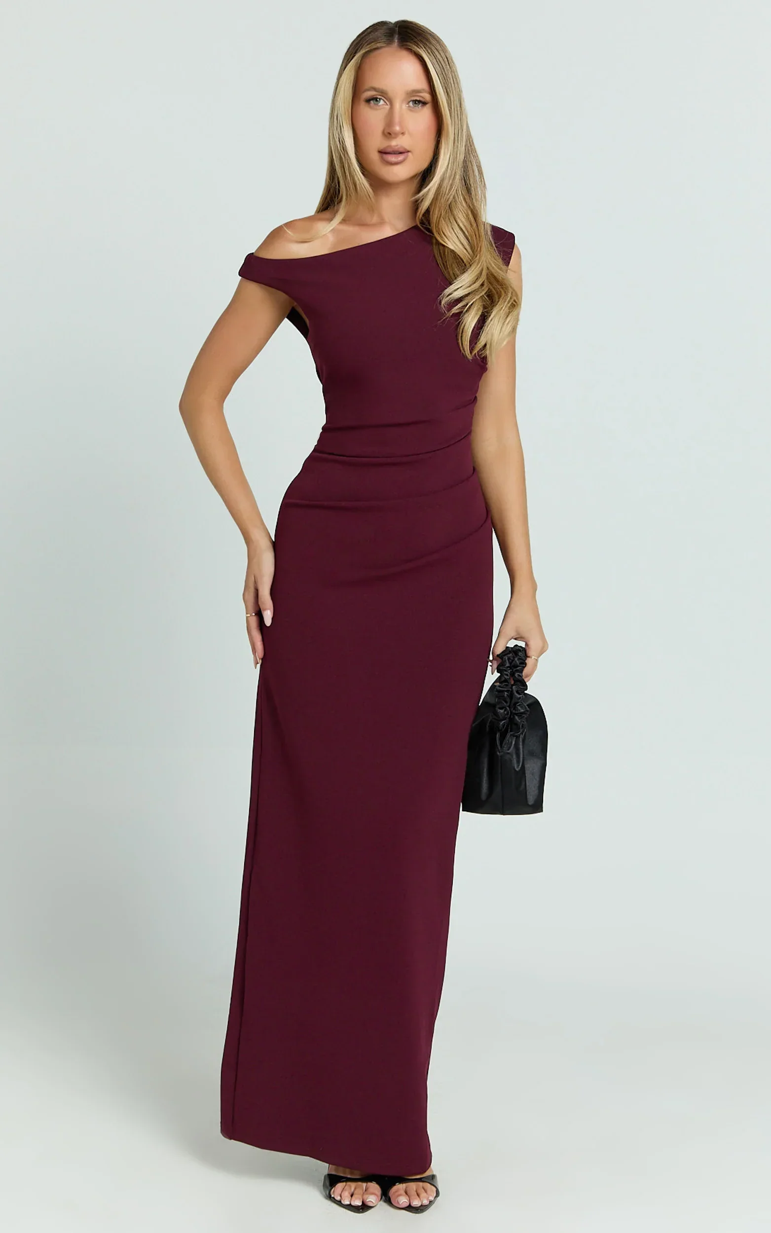 Genie Maxi Dress Off The Shoulder Dress in Wine
