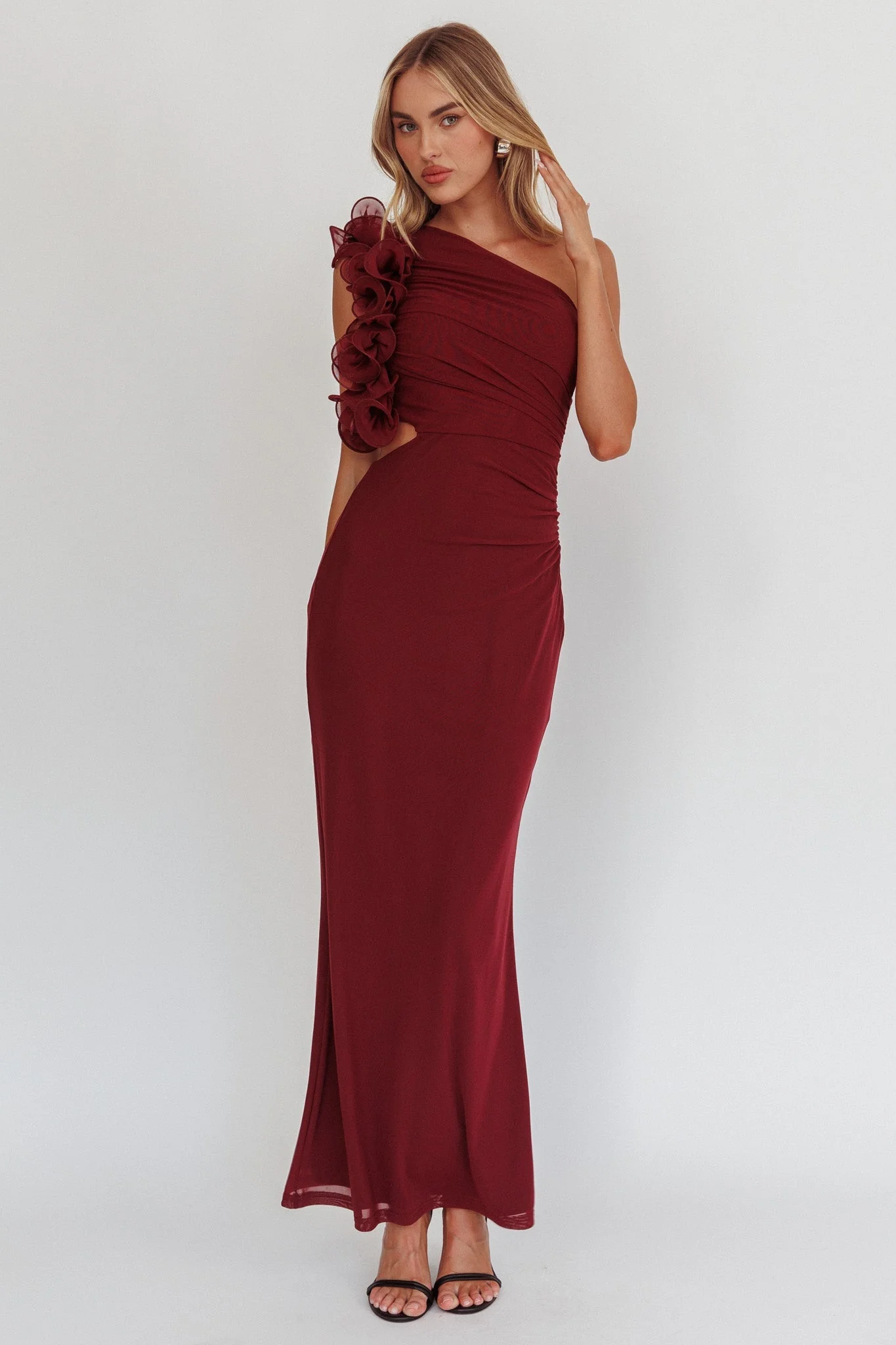 Deanna One-Shoulder Ruffle Maxi Dress Wine