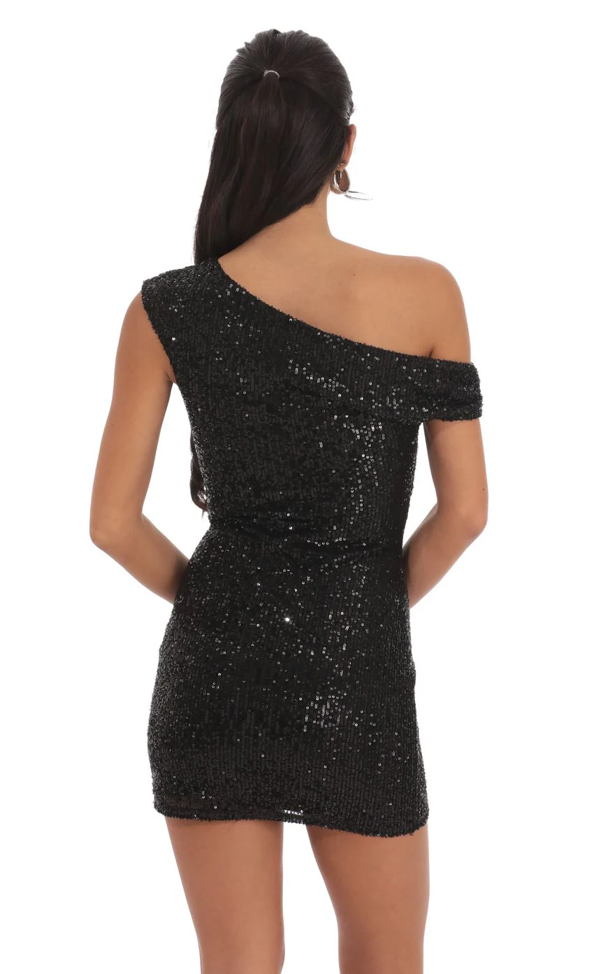 Off Shoulder Sequin Bodycon Dress in Black