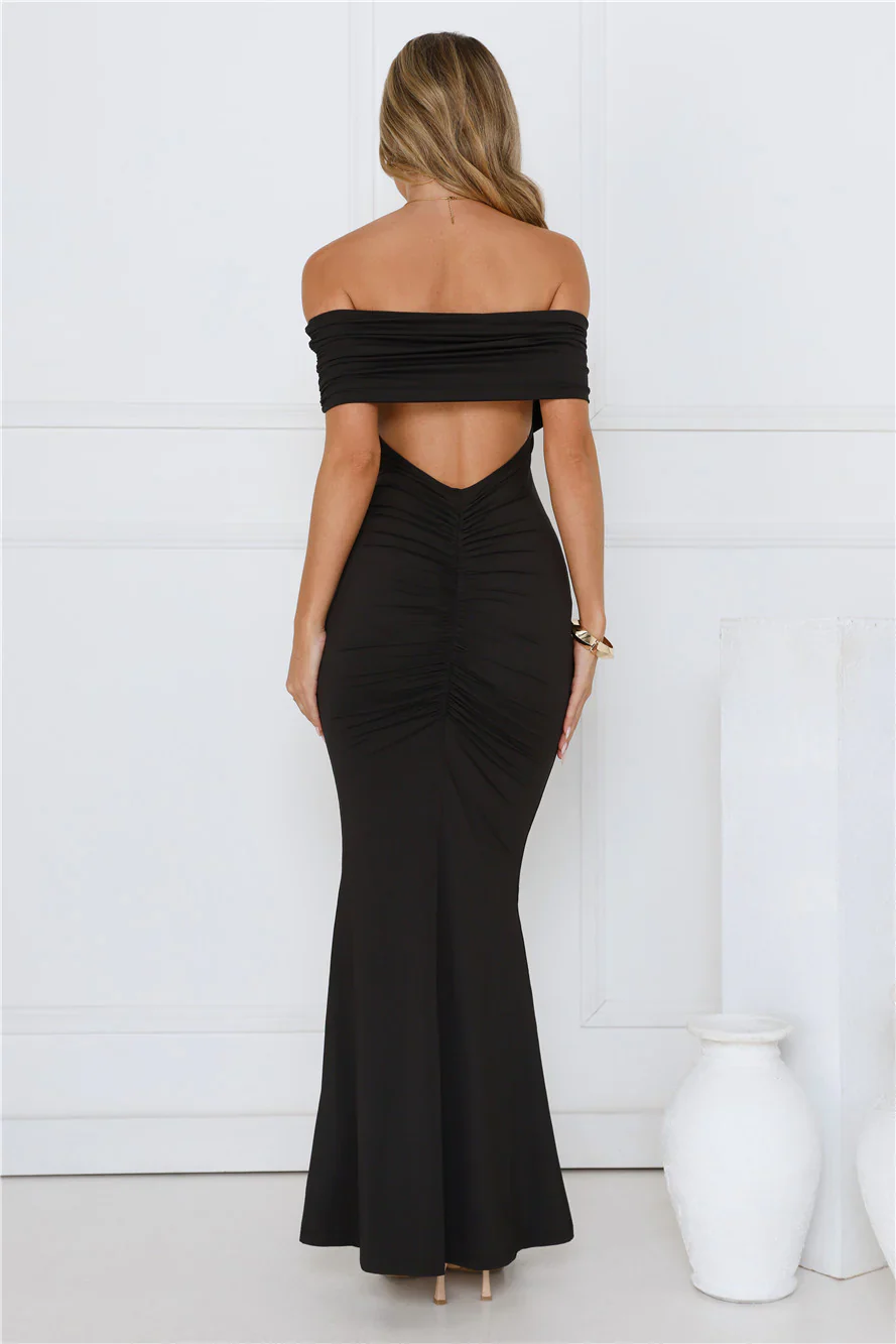 Vibe On Point Off Shoulder Maxi Dress