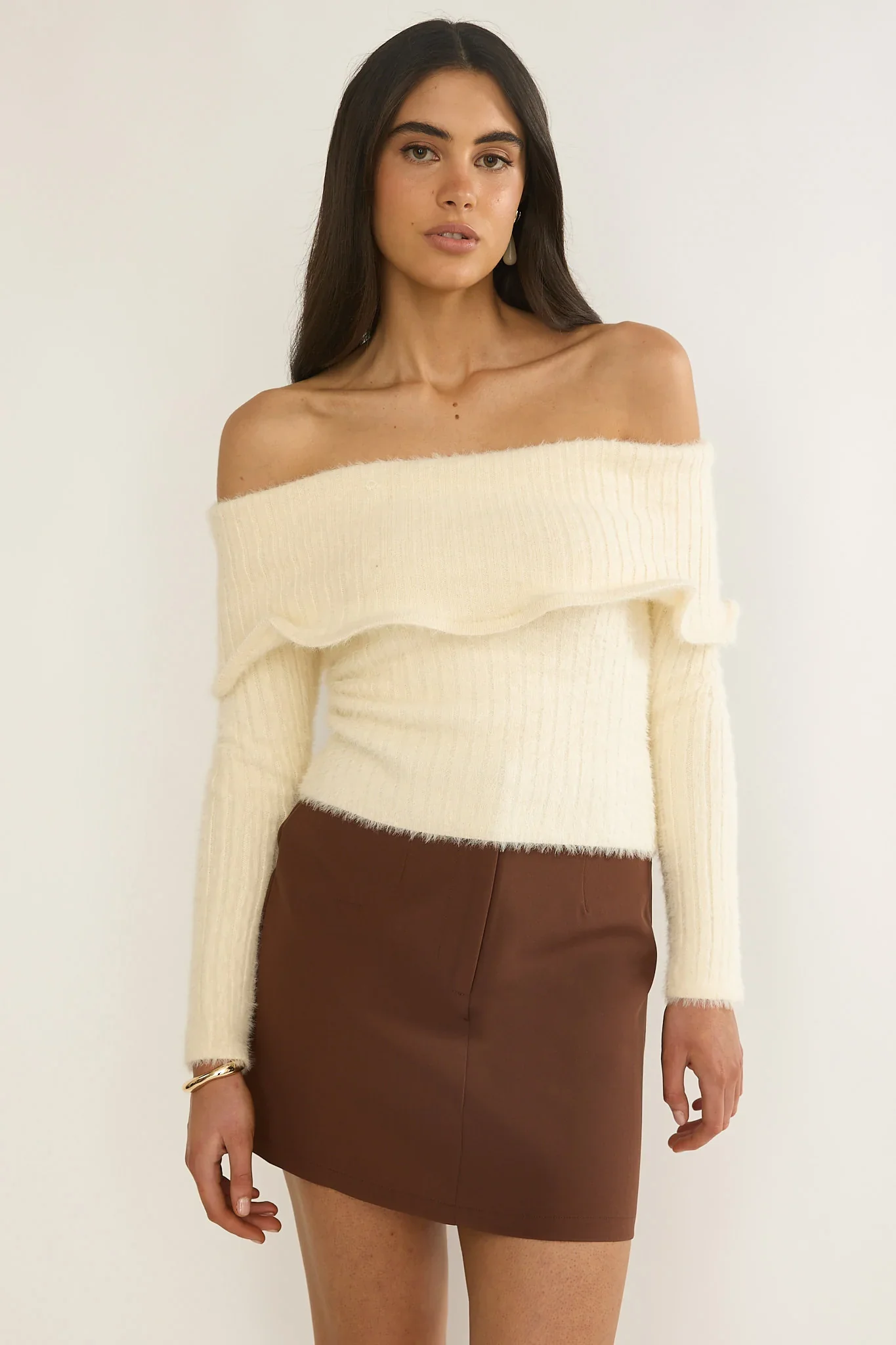 Orielle Wide Ruffle Off-Shoulder Top Cream