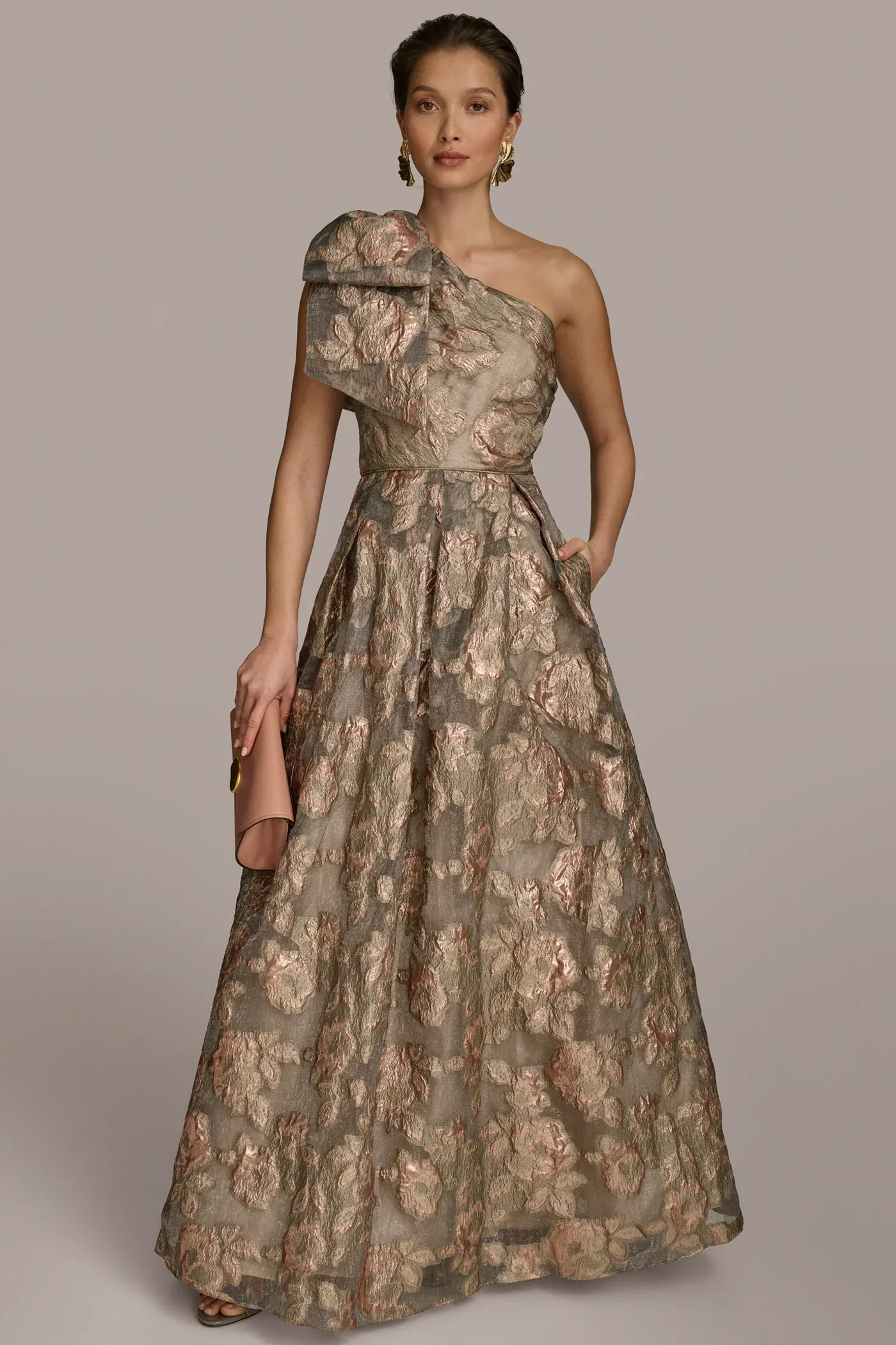 One Shoulder Bow Jacquard Ball Gown