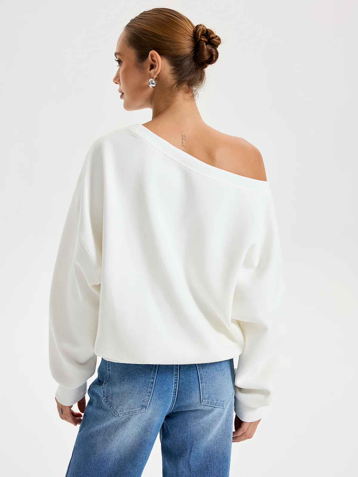 Off-Shoulder Oversized Sweatshirt