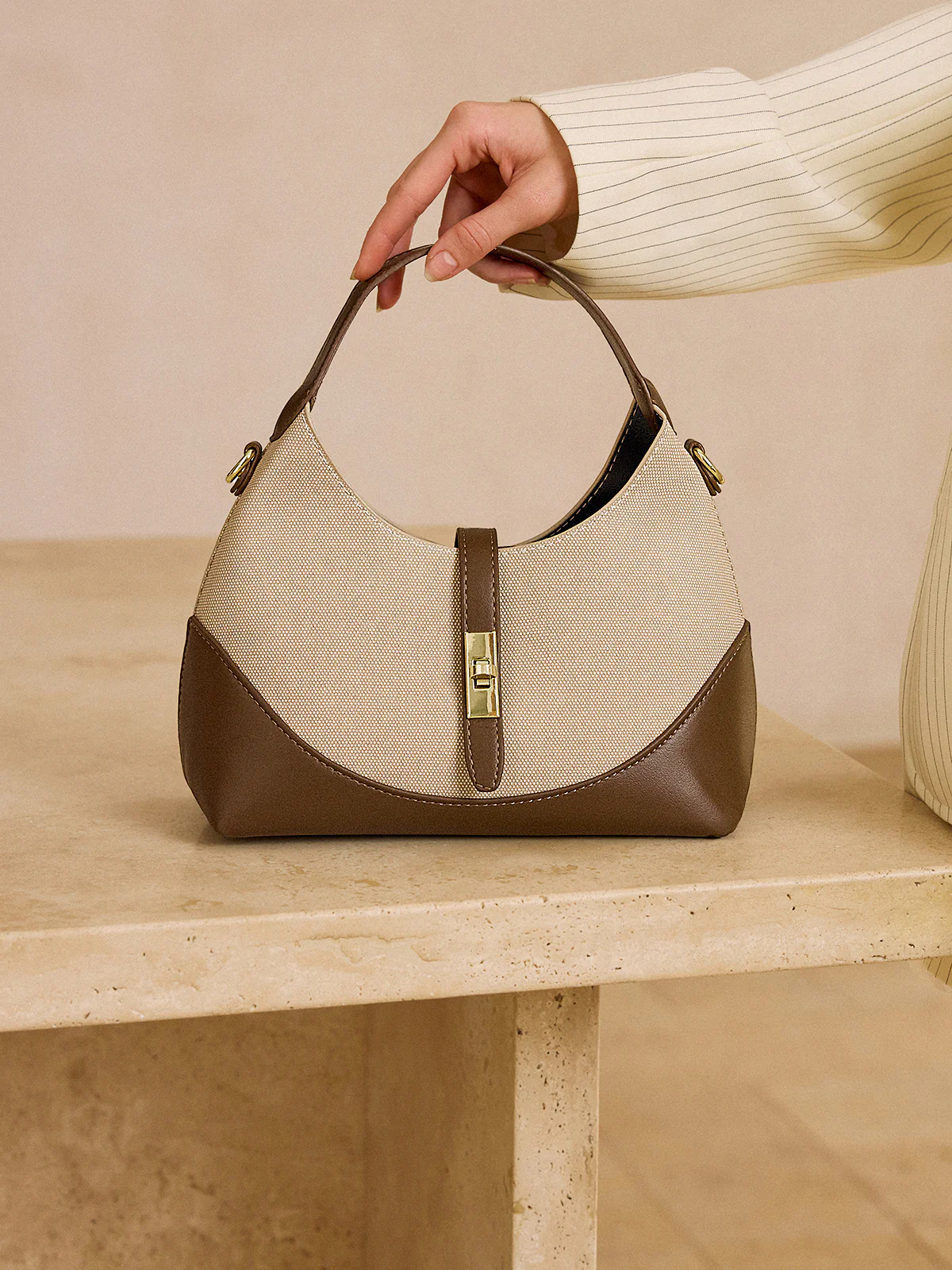 Color-Blocked Dumpling-Shaped Bag with Metal Lock