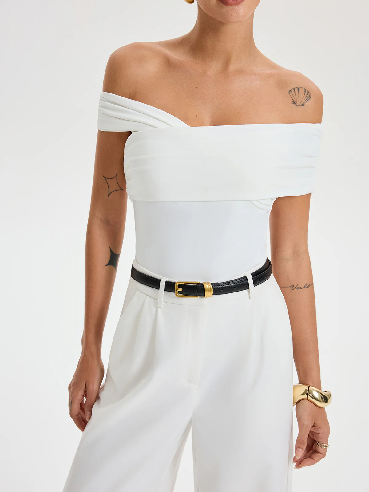 Bra-Free Off-Shoulder Top