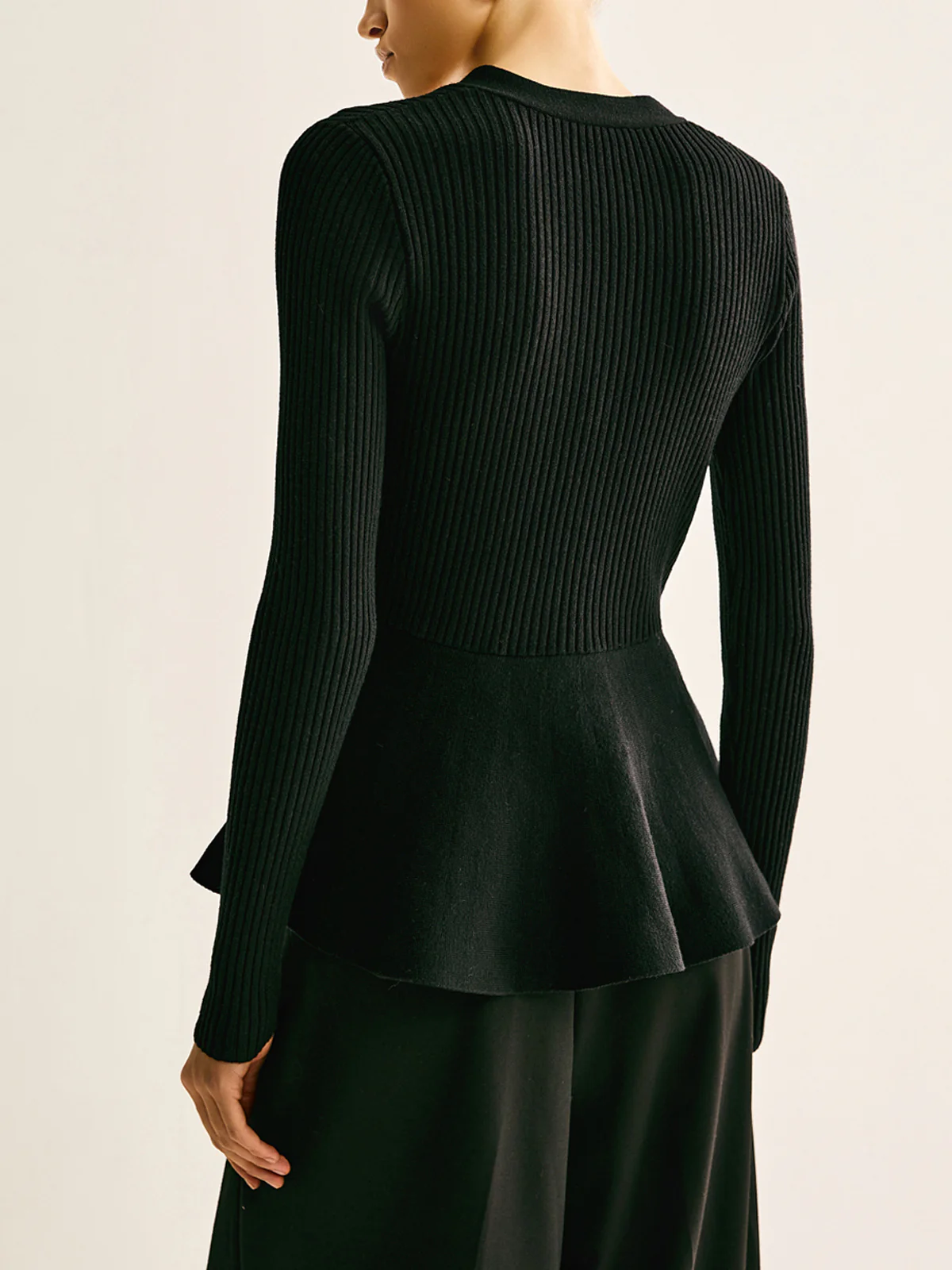 Oversized Ribbed Panel Bud Waist Button Knit Top