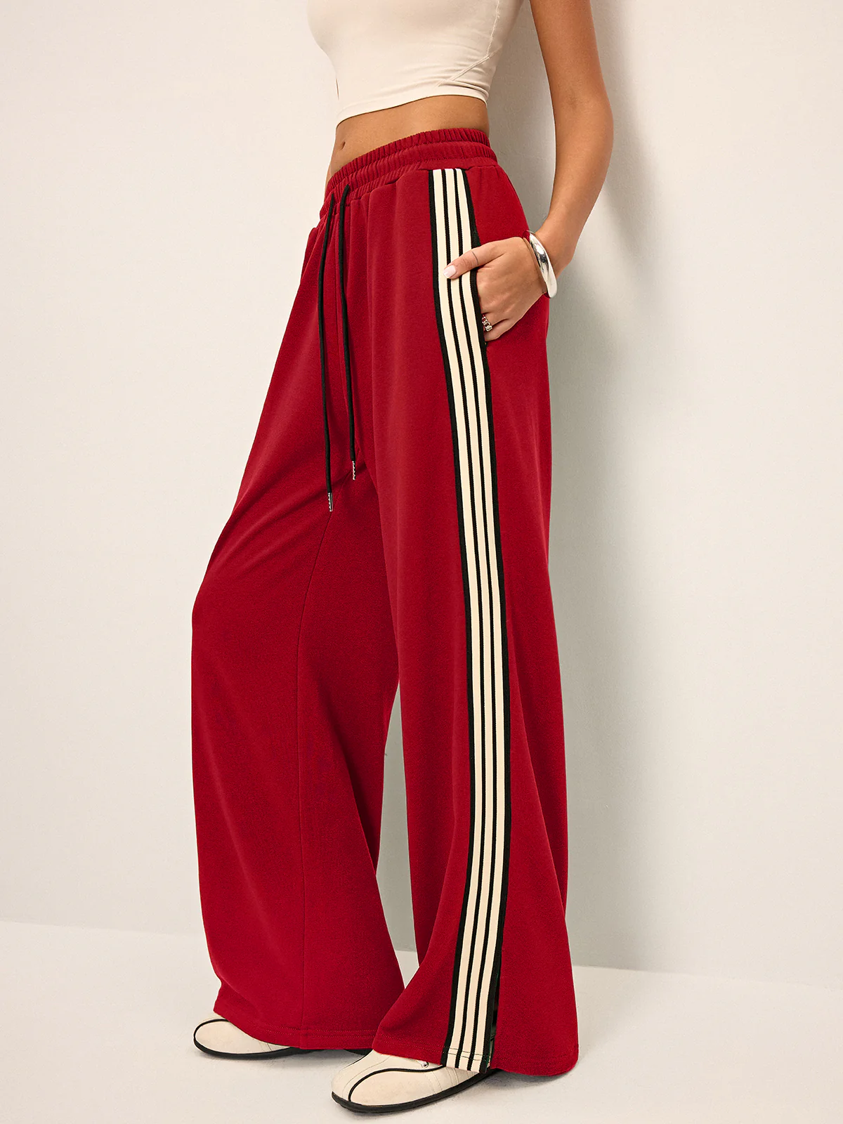 Side Stripe Wide-Leg Sweatpants