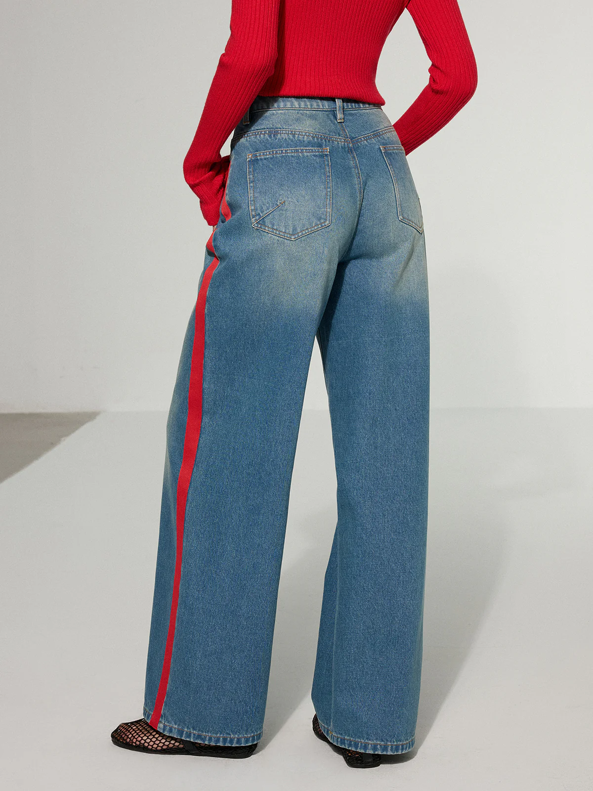 Contrast Side Striped Wide-Leg Jeans