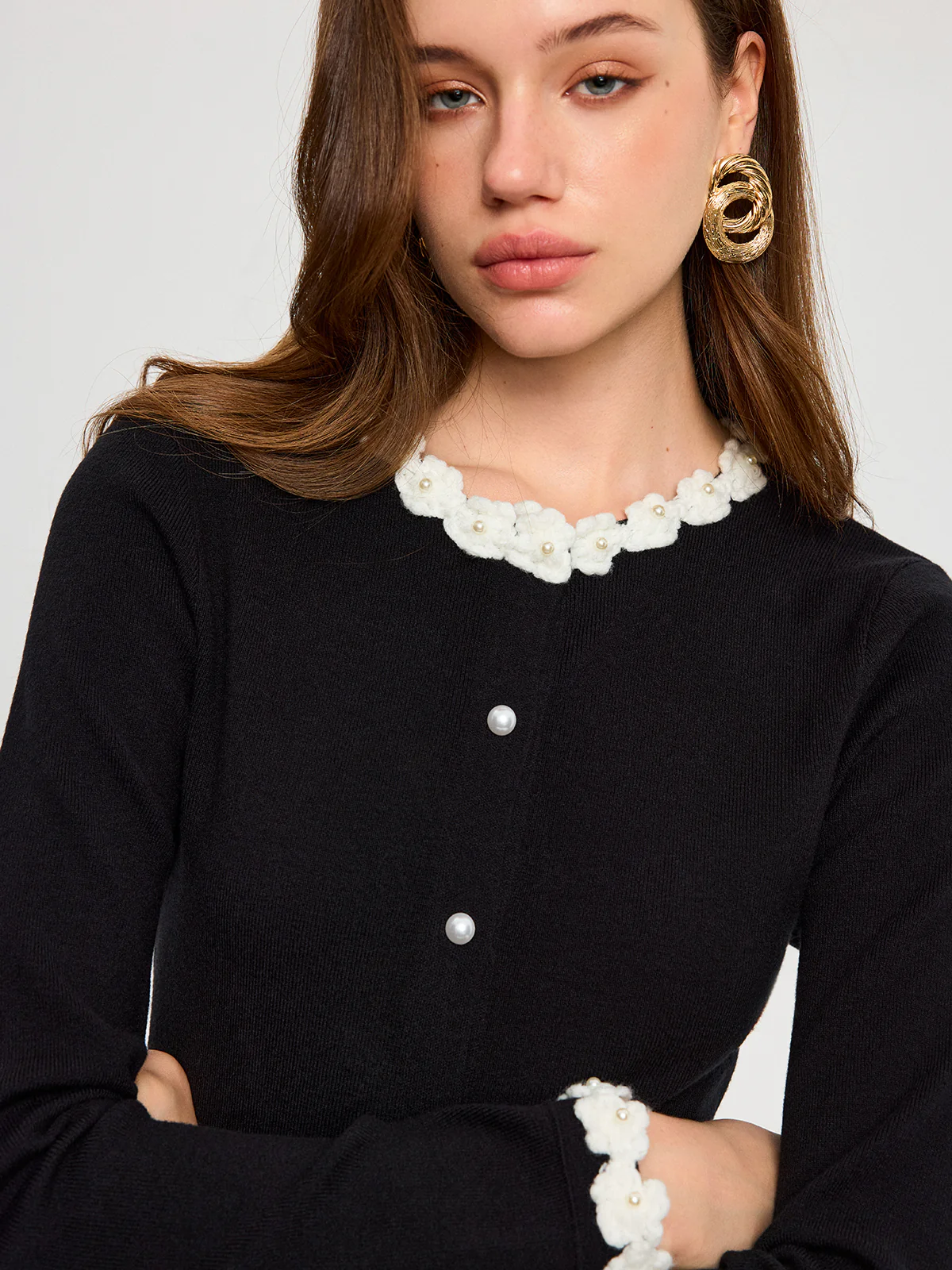 3D Floral Trim Pearl Button Cardigan