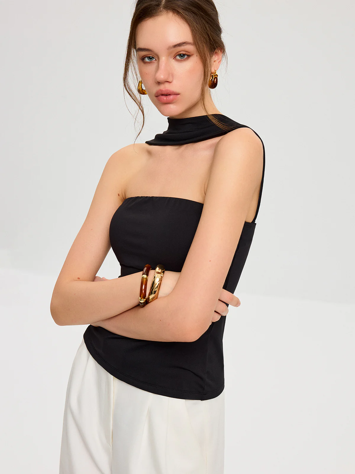 Bra-Free Halter Neck Backless Top