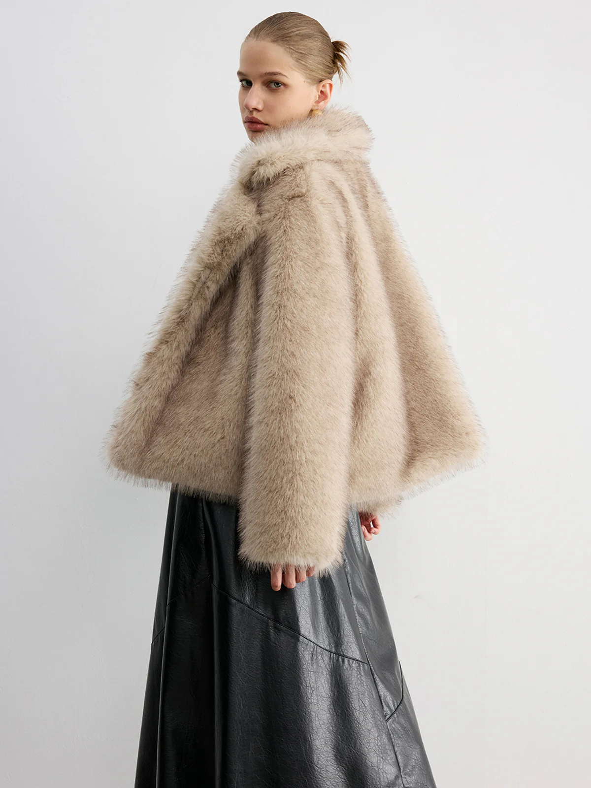 Wide Lapel Faux Fur Cropped Coat
