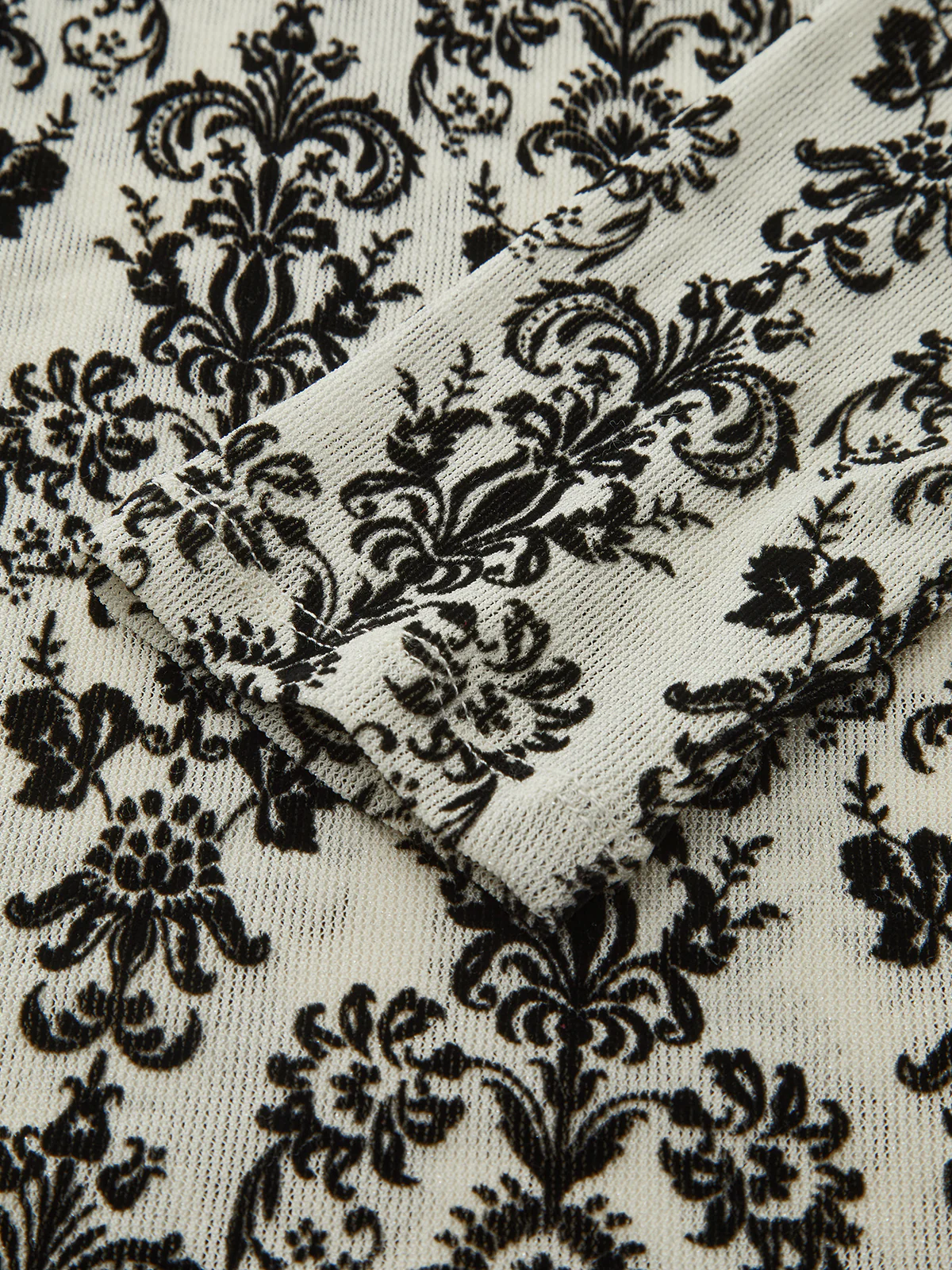 Damask Print Mock Neck T-Shirt