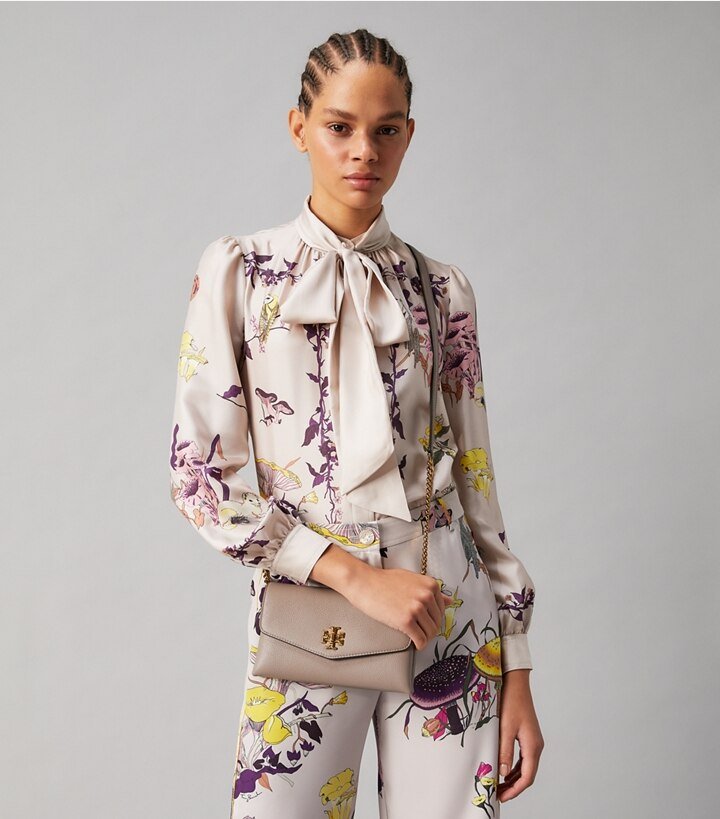 Kira Pebbled Chain Wallet