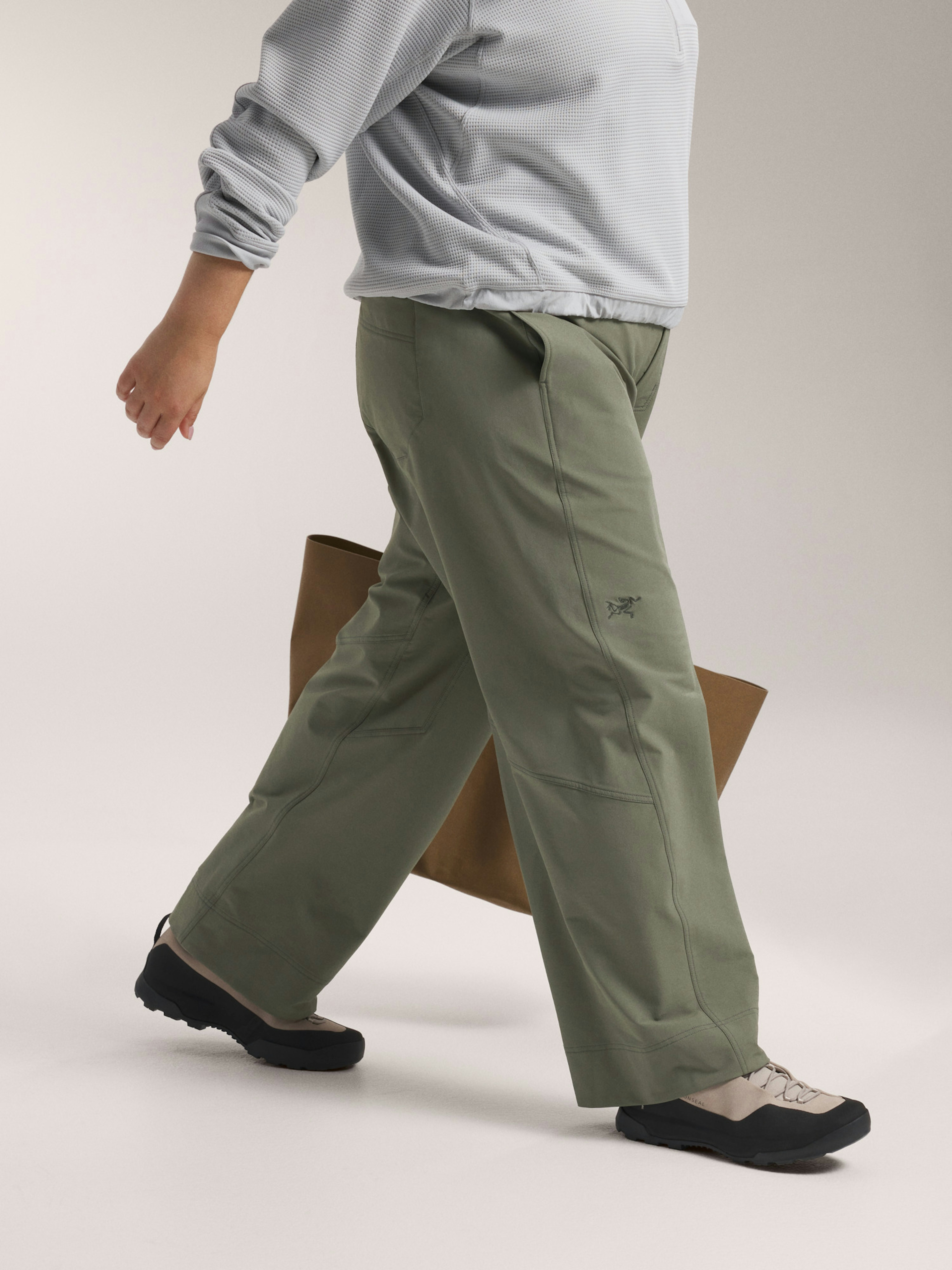 Nia Pant Women's