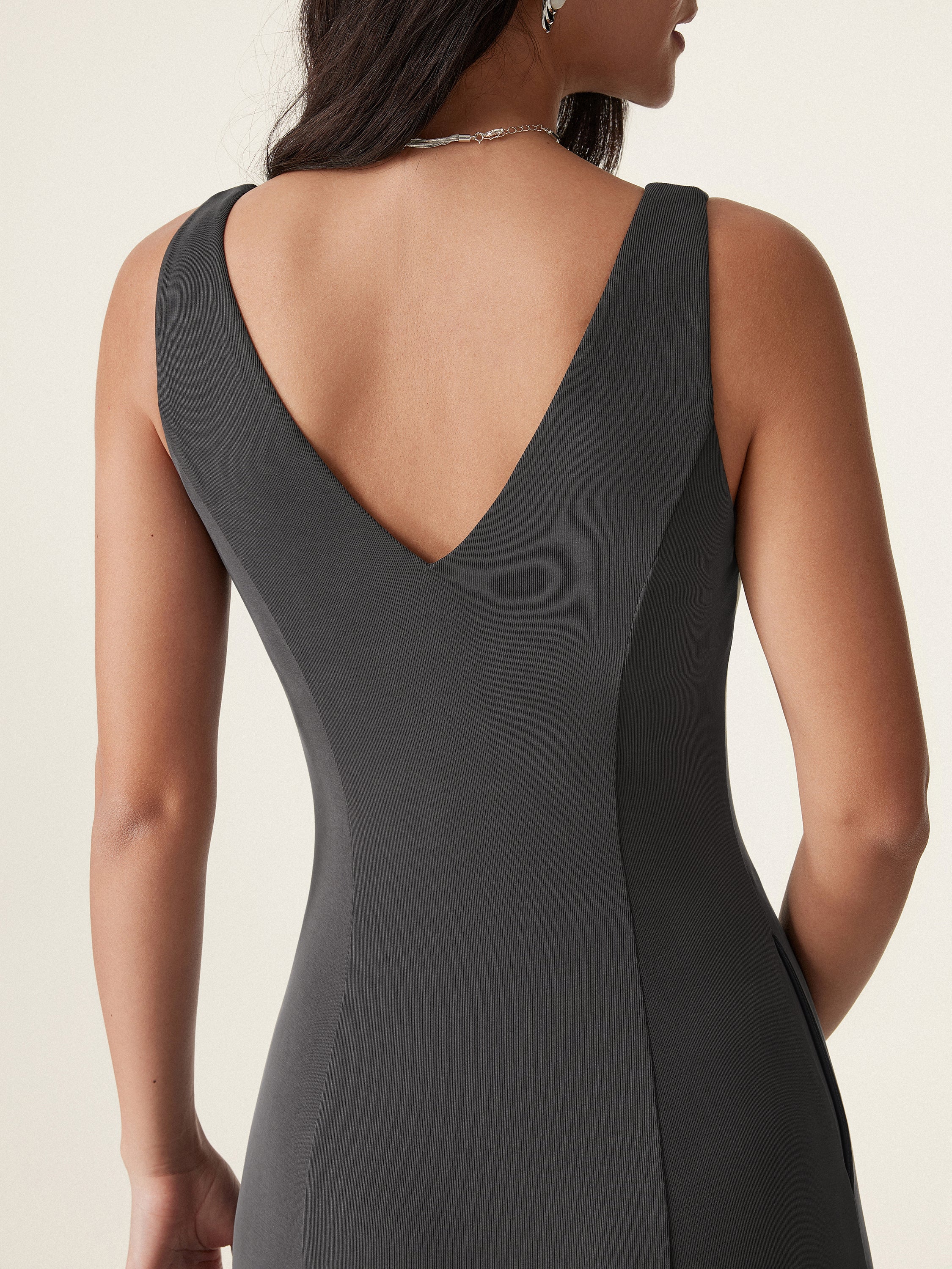 V-neck Fit-and-flare Midi Brami Dress with Pockets