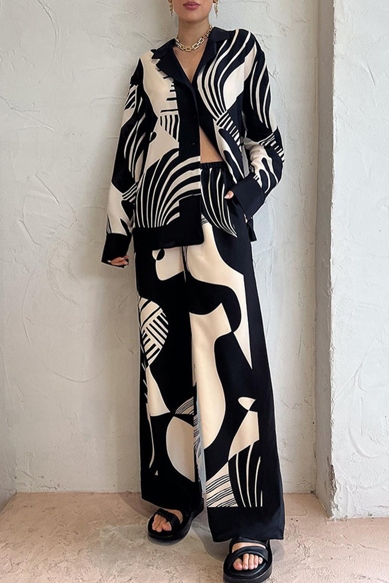 Kaynafashions - Casual Geometric Print Pocket Turndown Collar Two Pieces