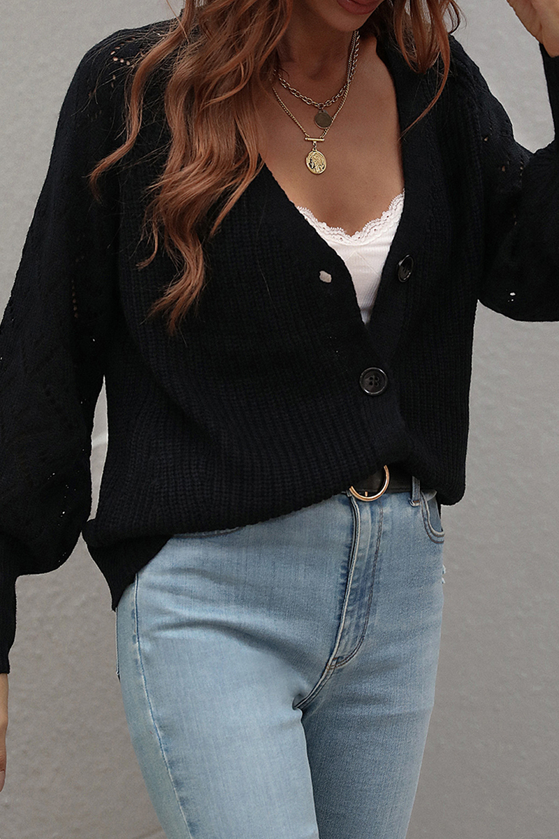 Kaynafashions - Casual Solid Patchwork V Neck Tops（3 colors）