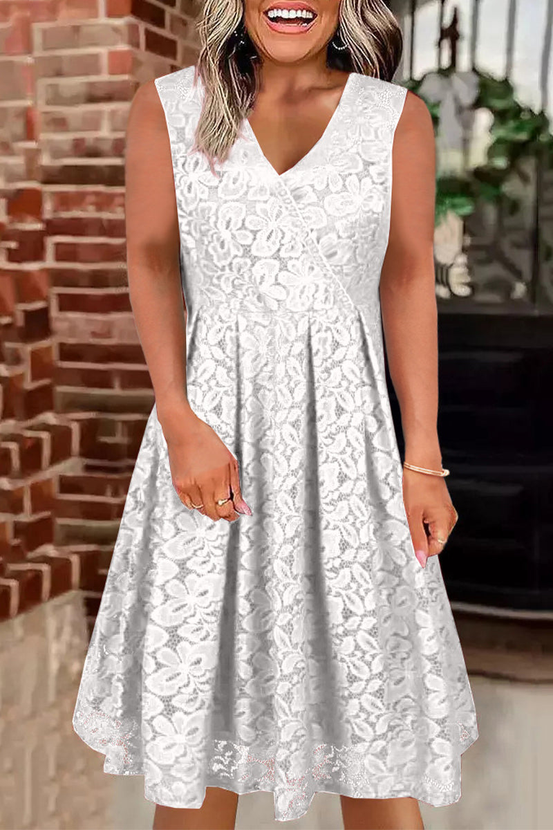 Kaynafashions - Elegant Simplicity Solid Lace V Neck Princess Dresses