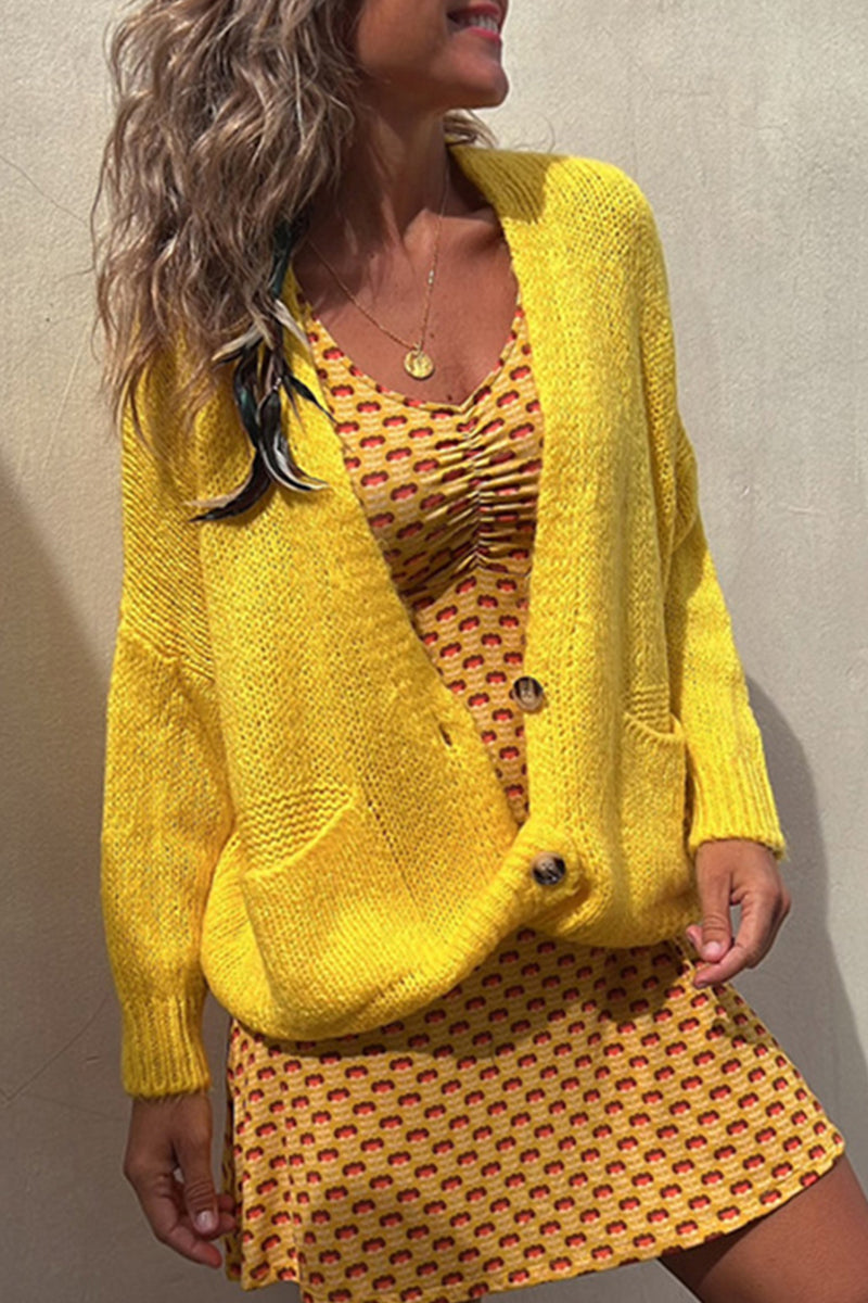 Kaynafashions - Elegant Solid Pocket V Neck Tops