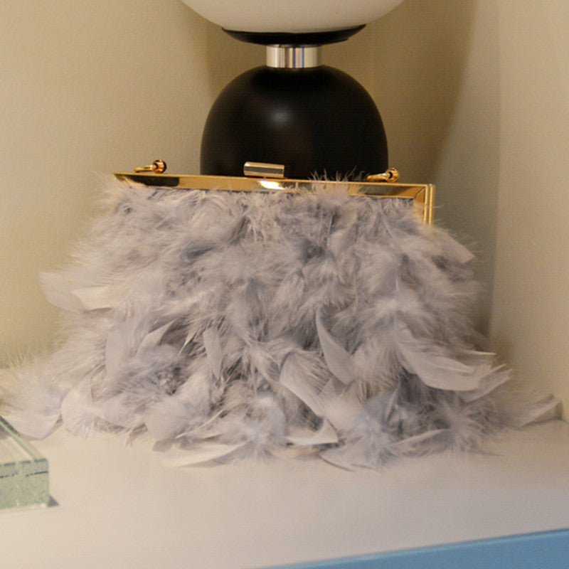 Kaynafashions - Daily Party Patchwork Feathers Chains Pearl Bags