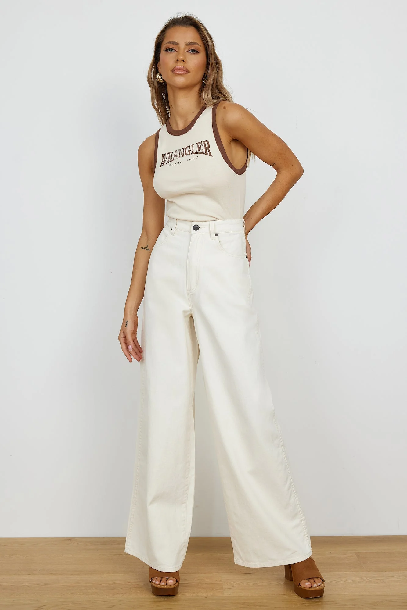 WRANGLER Farrah Wide Jean Parchment
