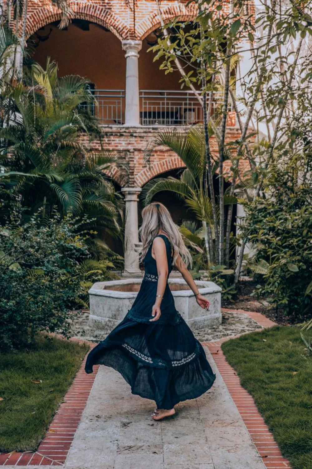 Playing Games Maxi Dress Navy