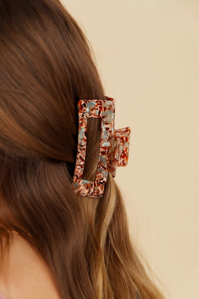 Right Now Hair Claw
