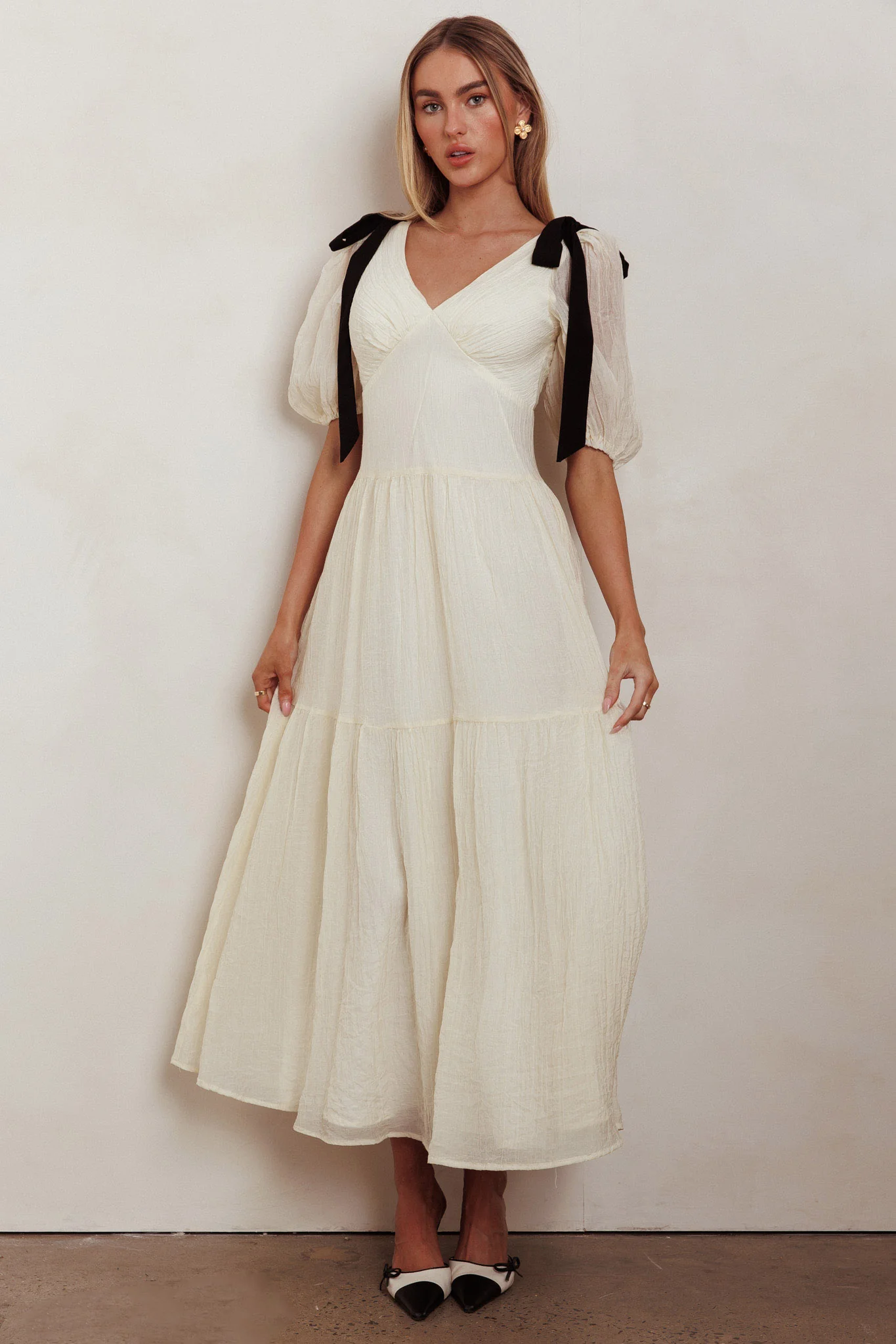 Sinta Bow Shoulder Puff Sleeve Maxi Dress Cream