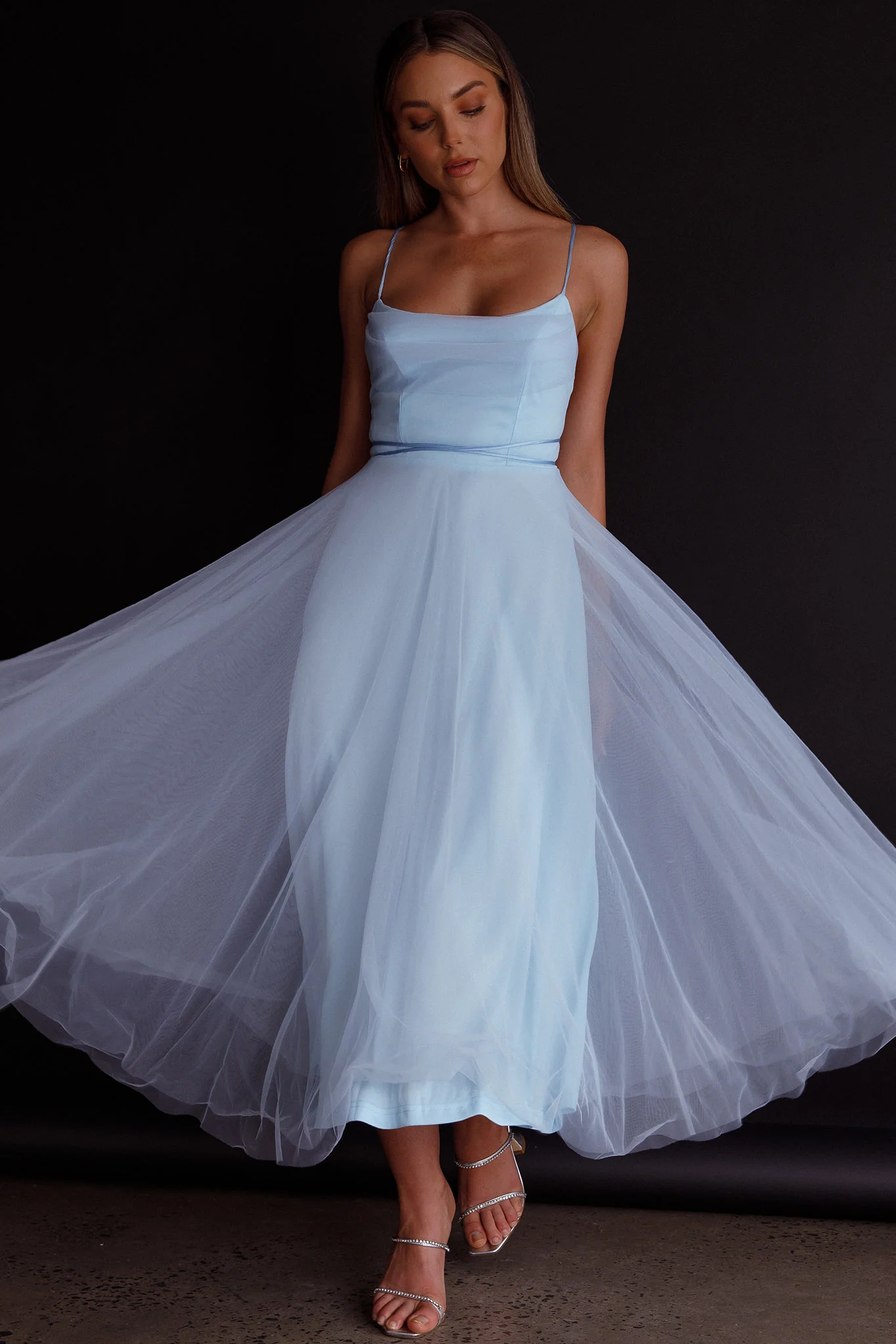 Floating By Pleated Neckline Mesh Midi Dress Blue