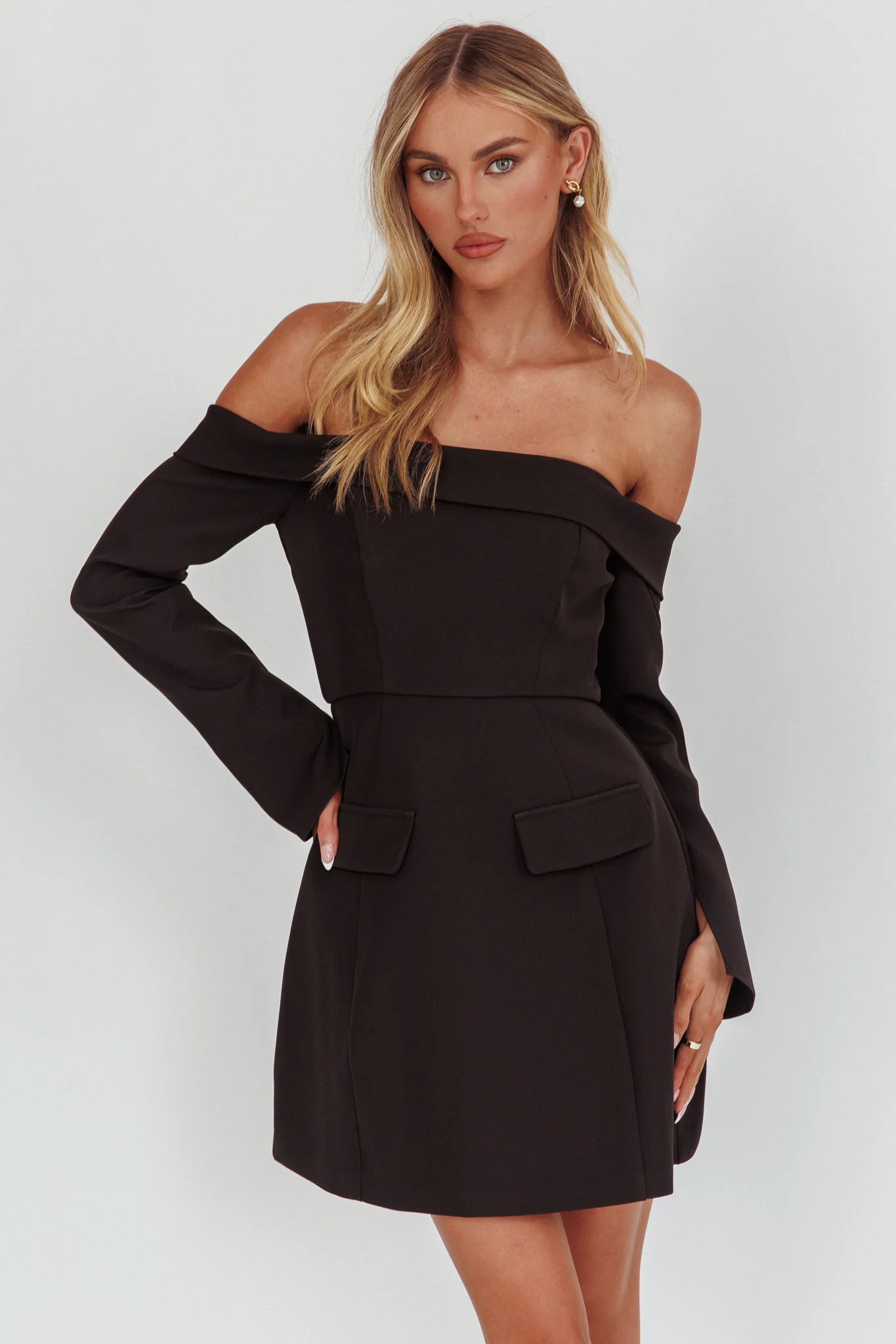 Laviniah Foldover Long Sleeve Mini Dress Black
