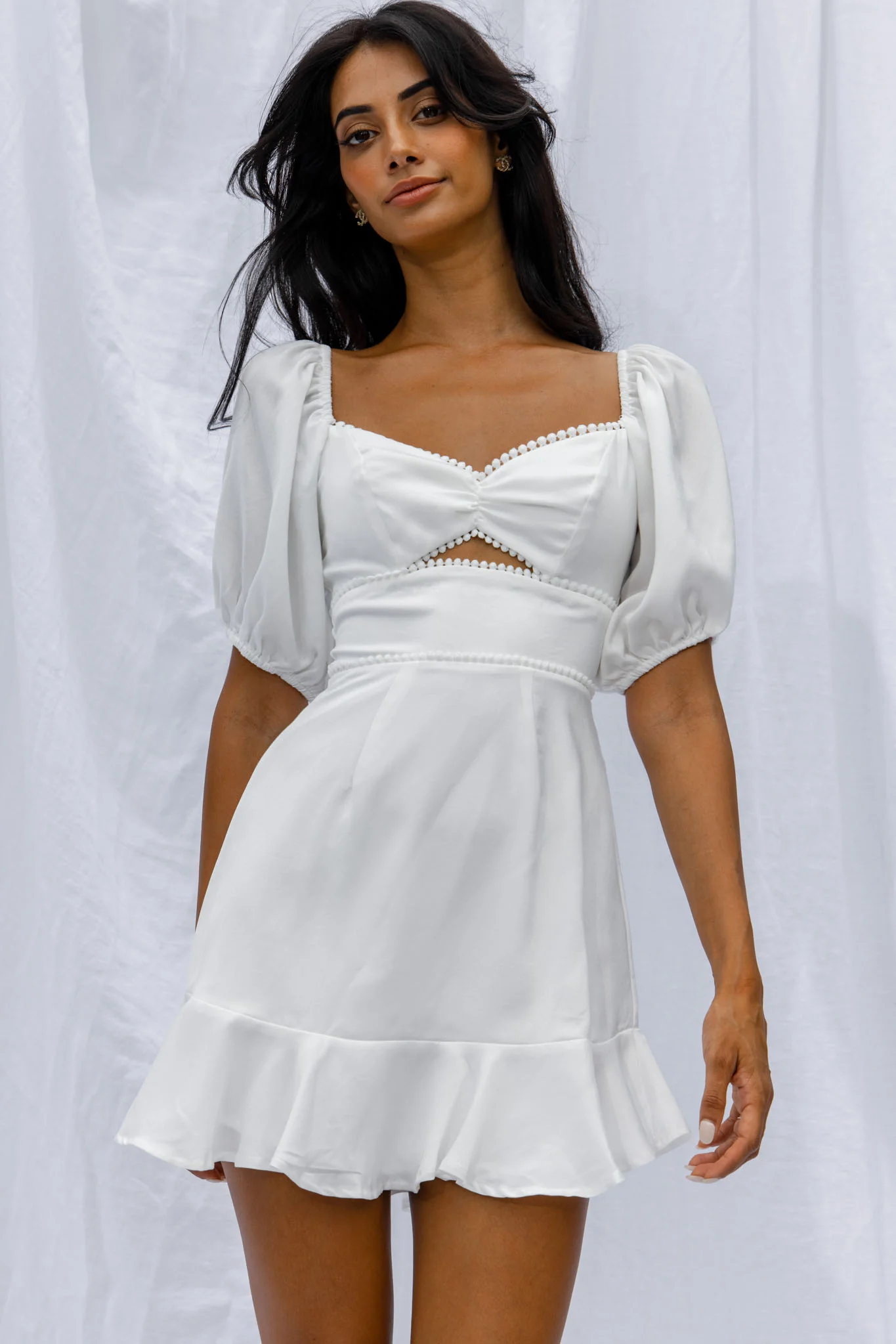 Catch Feelings Sweetheart Neckline Puff Sleeve Dot Trim Dress White