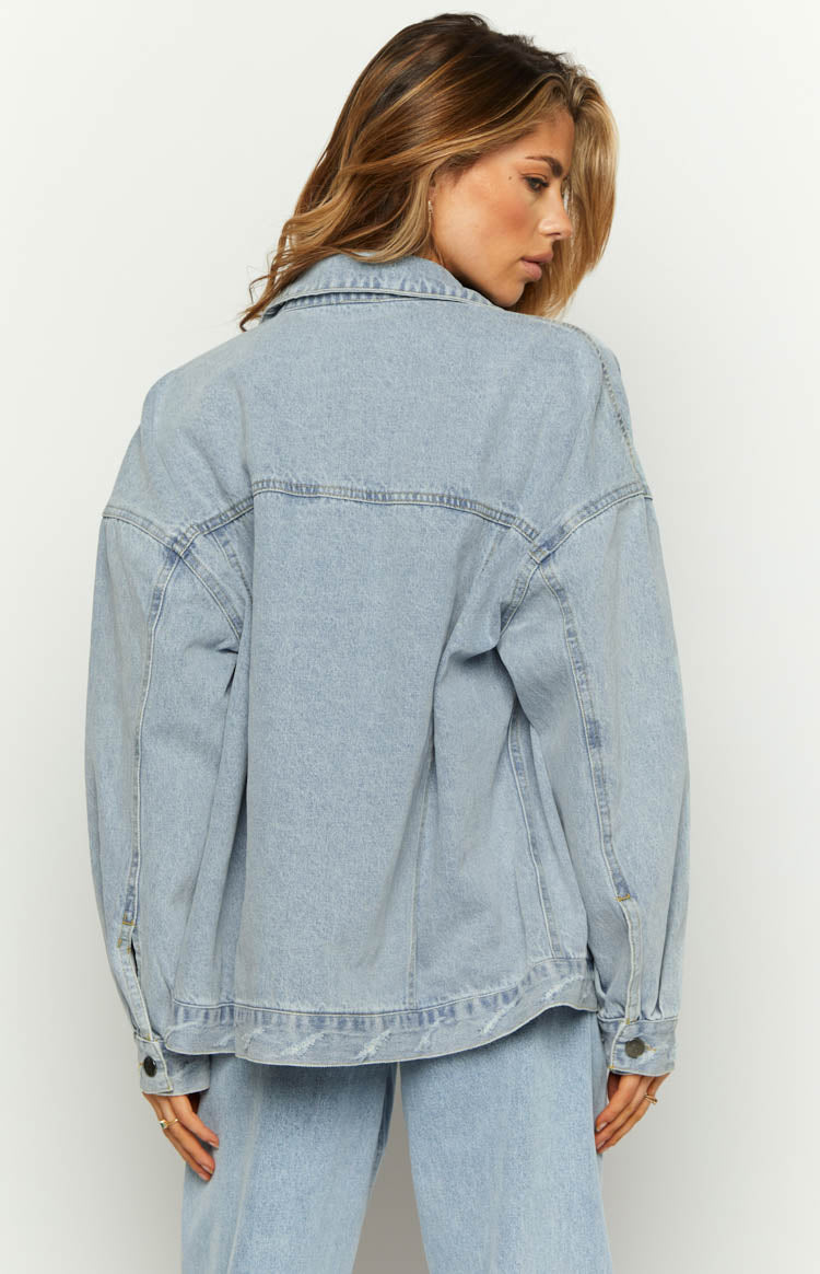 Casual Chic Light Wash Denim Jacket