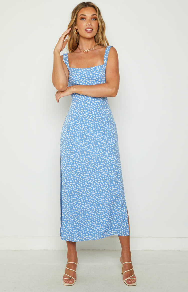 Nataliah Blue Floral Midi Dress