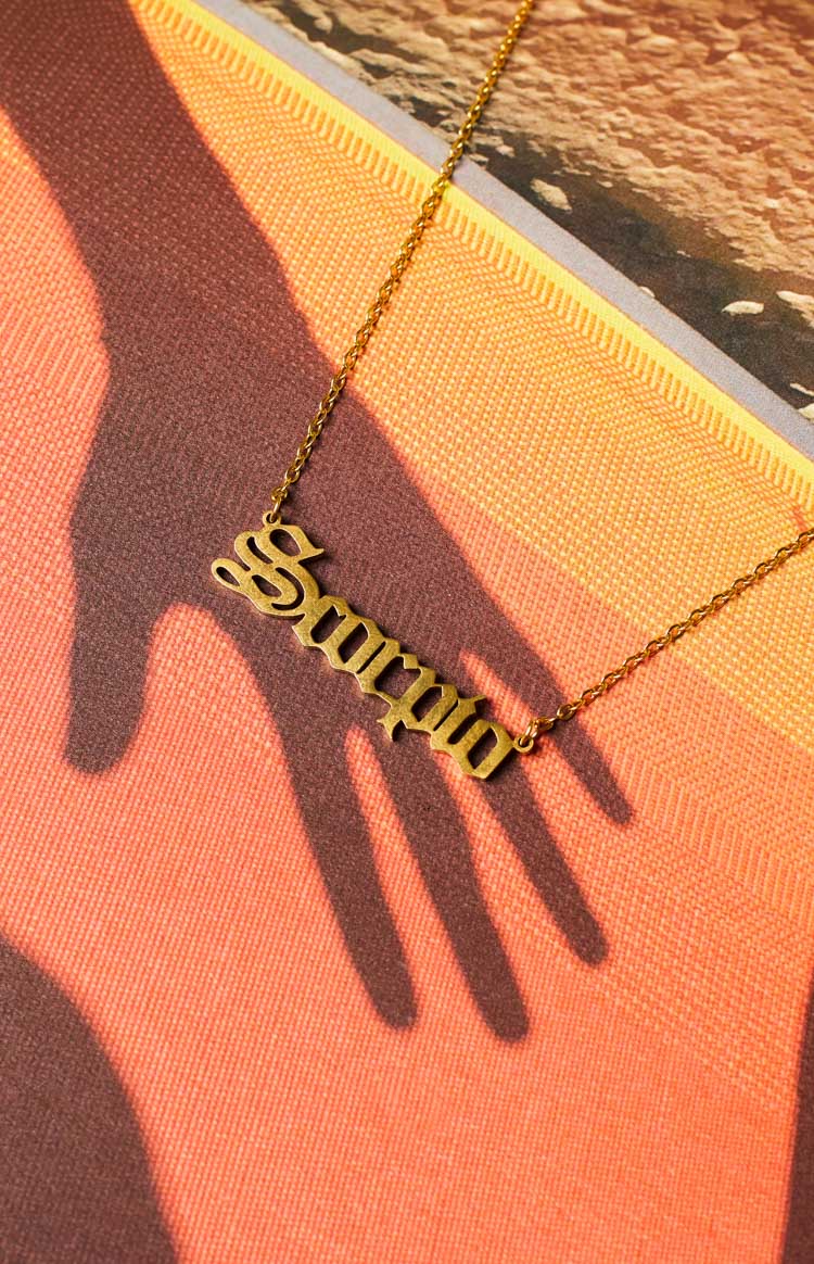 18k Star Sign Gold Necklace