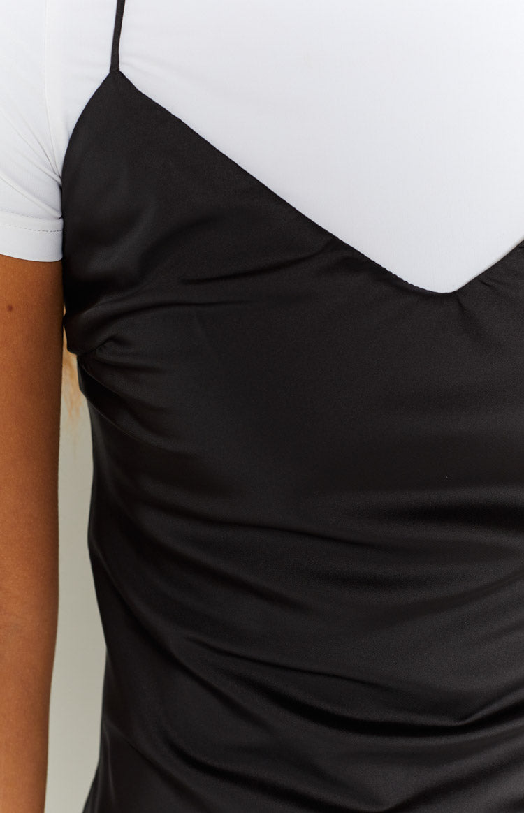 Eternal Black Formal Maxi Dress