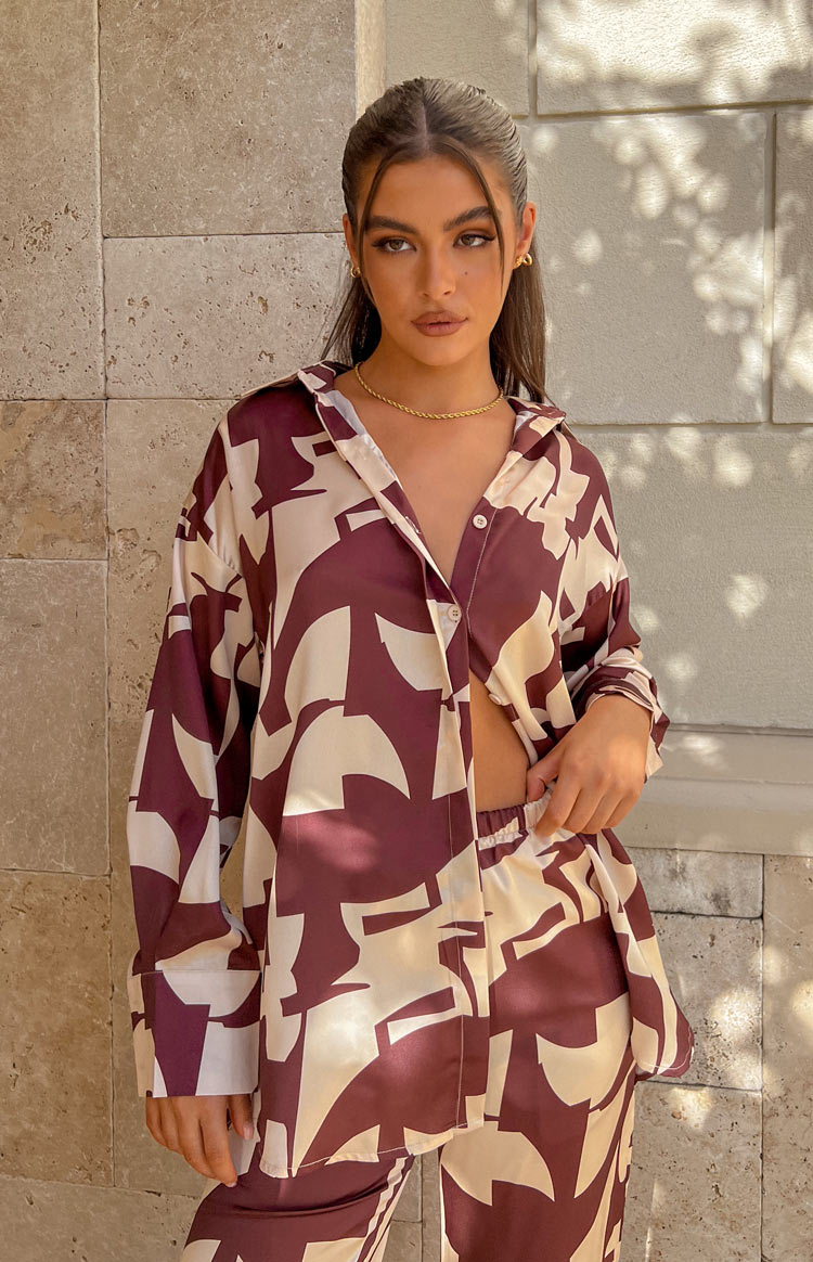 Journee Brown Print Shirt