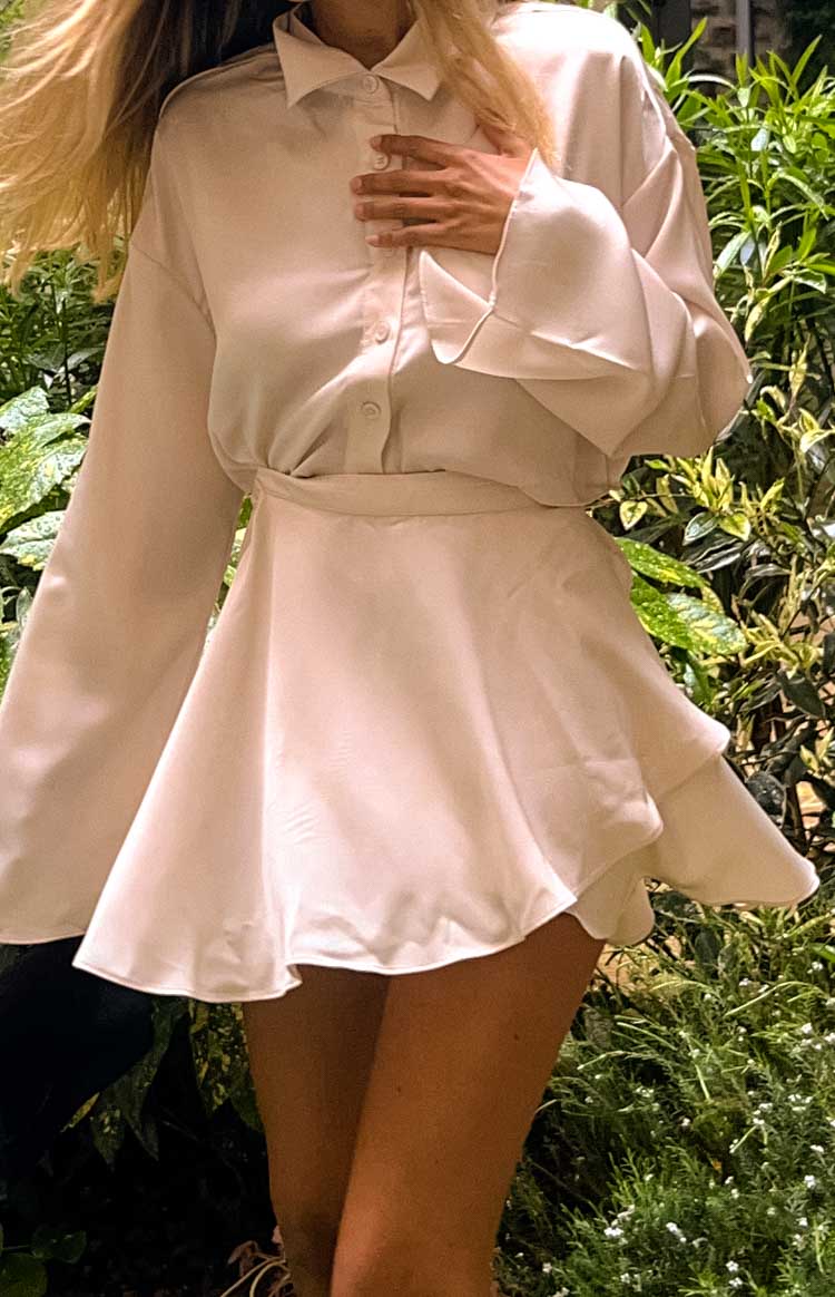 Johnston Cream Satin Mini Skirt