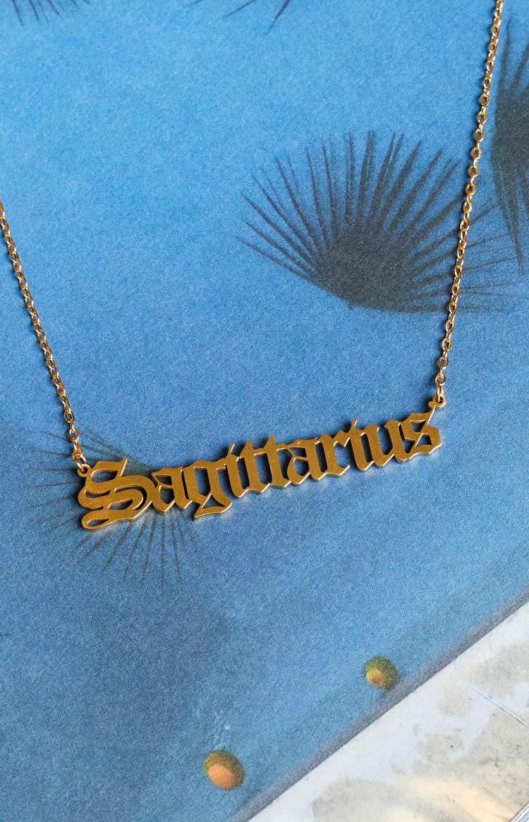 18k Star Sign Gold Necklace