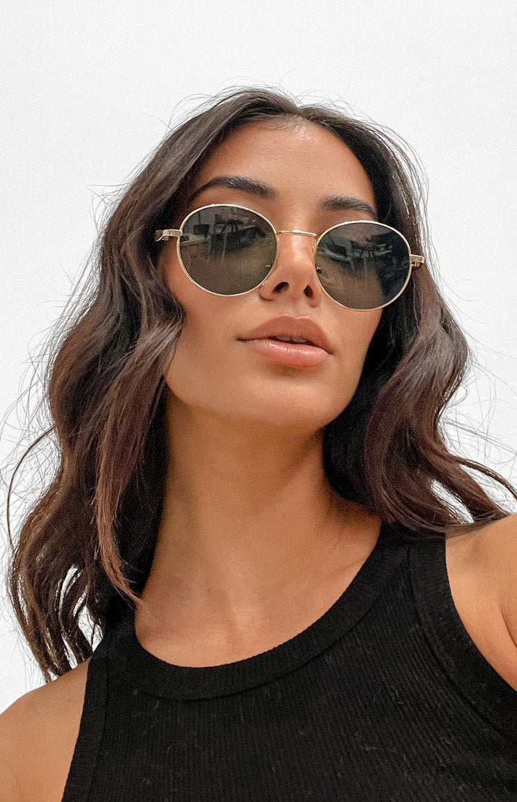 Hunter Round Sunglasses Gold