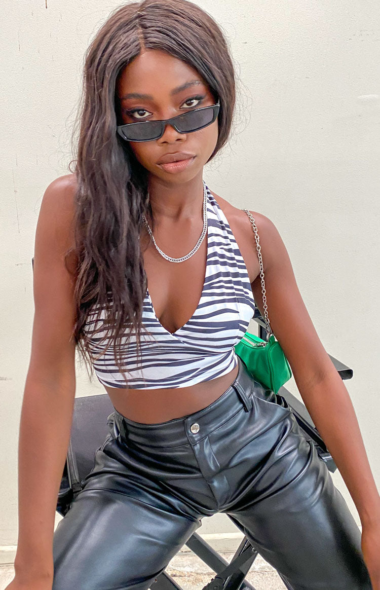 Polly V Neck Crop Zebra