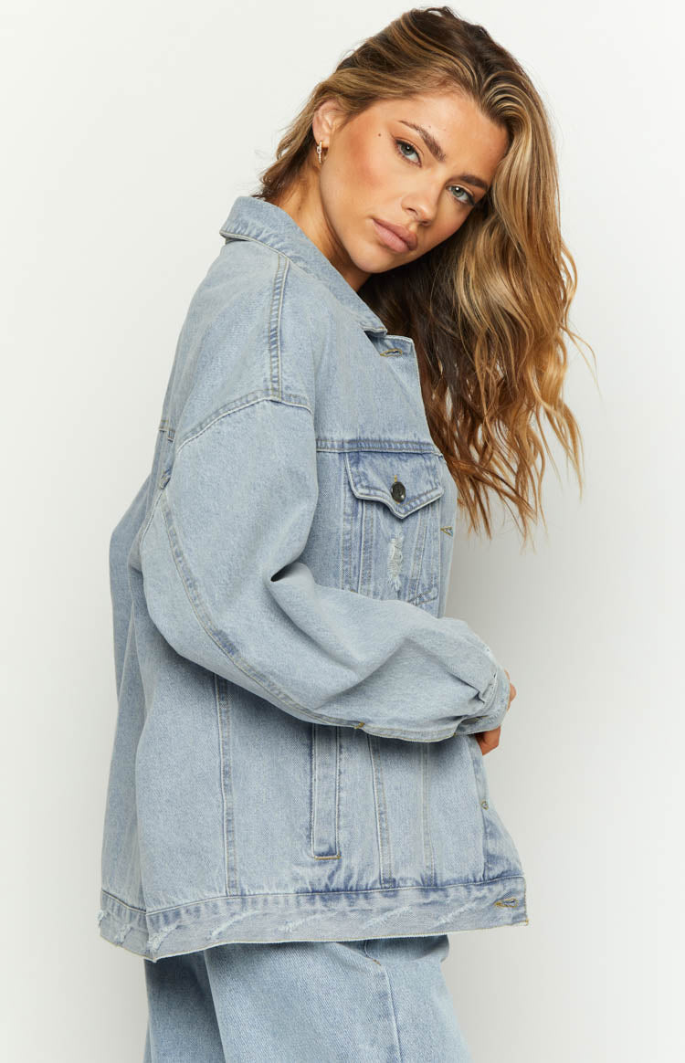 Casual Chic Light Wash Denim Jacket