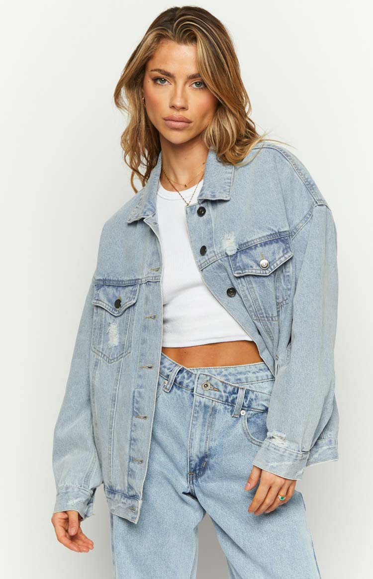 Casual Chic Light Wash Denim Jacket