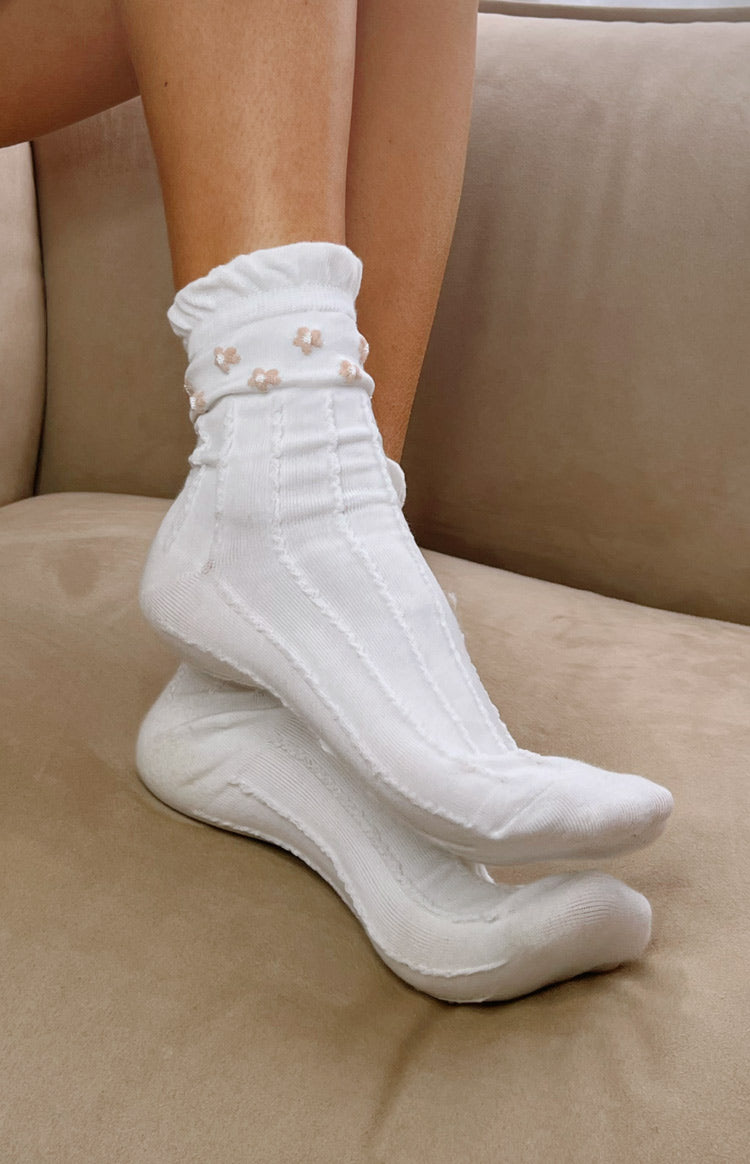 Lillie White Frilly Bow Socks