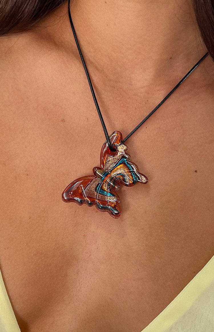 Zola Red Glass Pendant Necklace