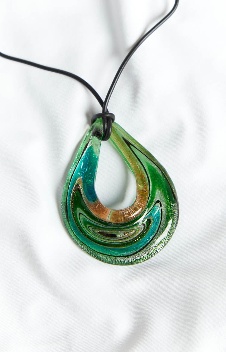Ally Green Pendant Necklace